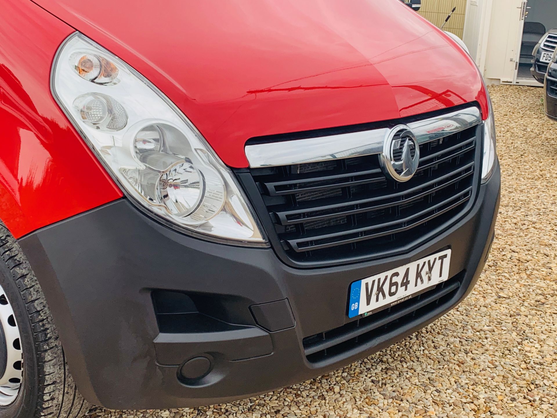 VAUXHALL MOVANO 2.3CDTI MEDIUM WHEEL BASE - 2015 REG - 1 KEEPER - AIR CON - LOW MILES - WOW!!! - Image 11 of 26