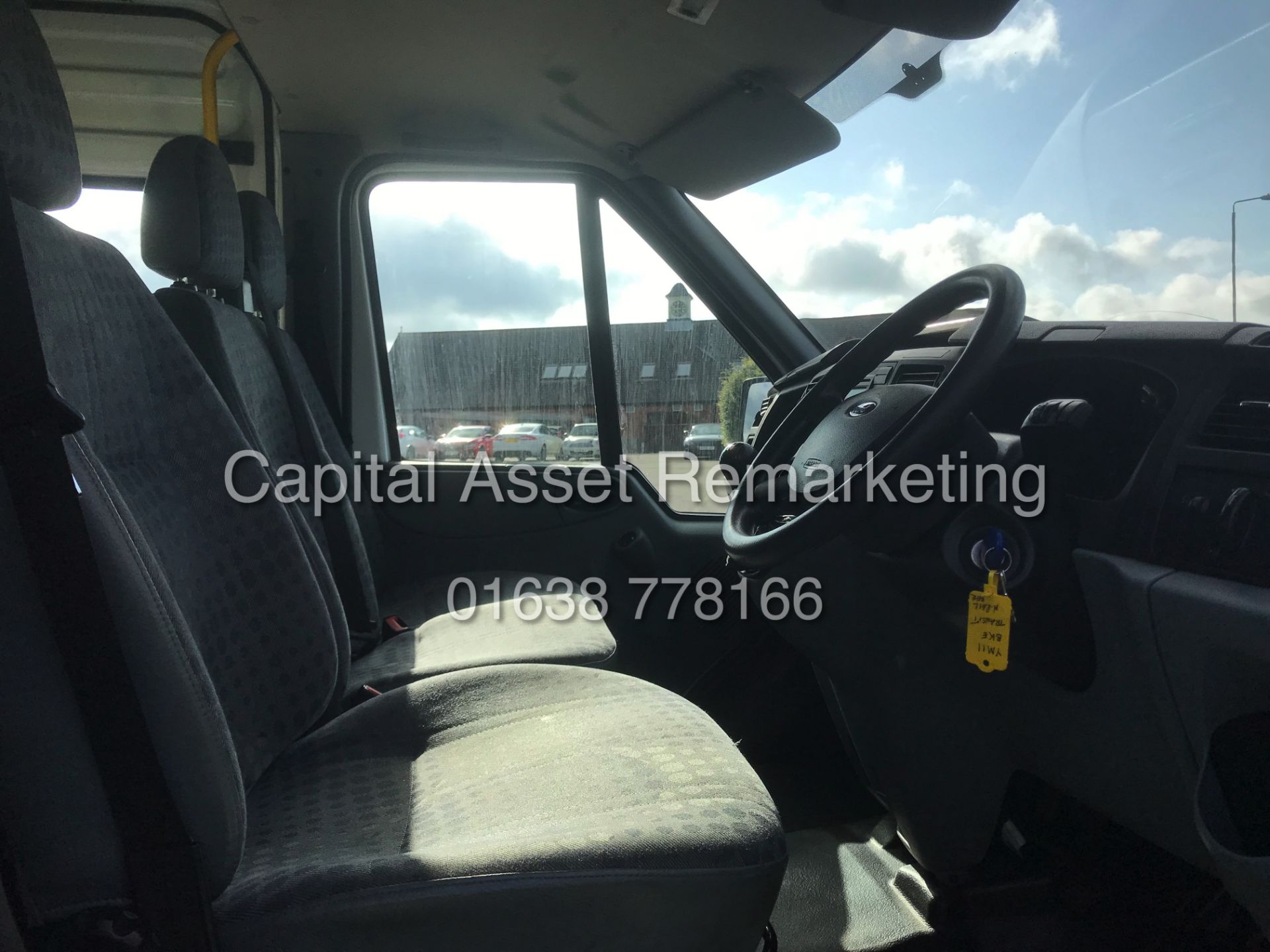 (ON SALE) FORD TRANSIT 2.4TDCI T350L (11 REG) 6 SEATER CREW/MESSING UNIT *1 OWNER* MESSING UNIT - Image 9 of 24