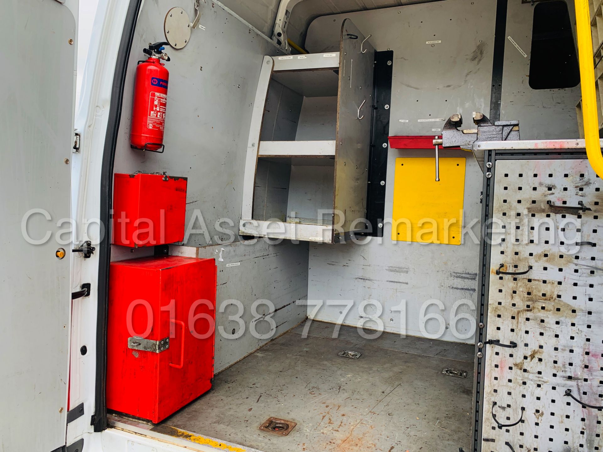 (On Sale) FORD TRANSIT T350L *CLARKS CONVERSION - LWB MESSING UNIT* (2011) '2.4 TDCI' (1 OWNER) - Image 27 of 41