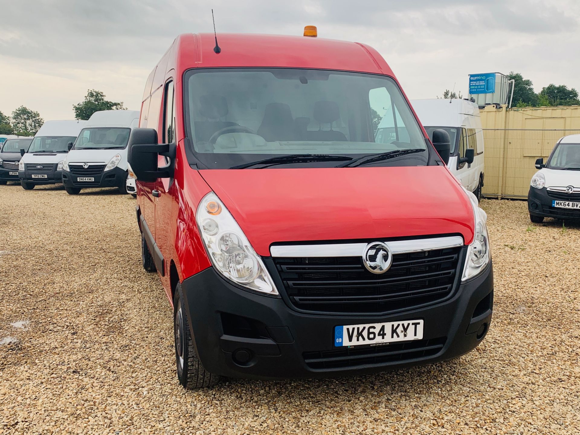 VAUXHALL MOVANO 2.3CDTI MEDIUM WHEEL BASE - 2015 REG - 1 KEEPER - AIR CON - LOW MILES - WOW!!! - Image 2 of 26