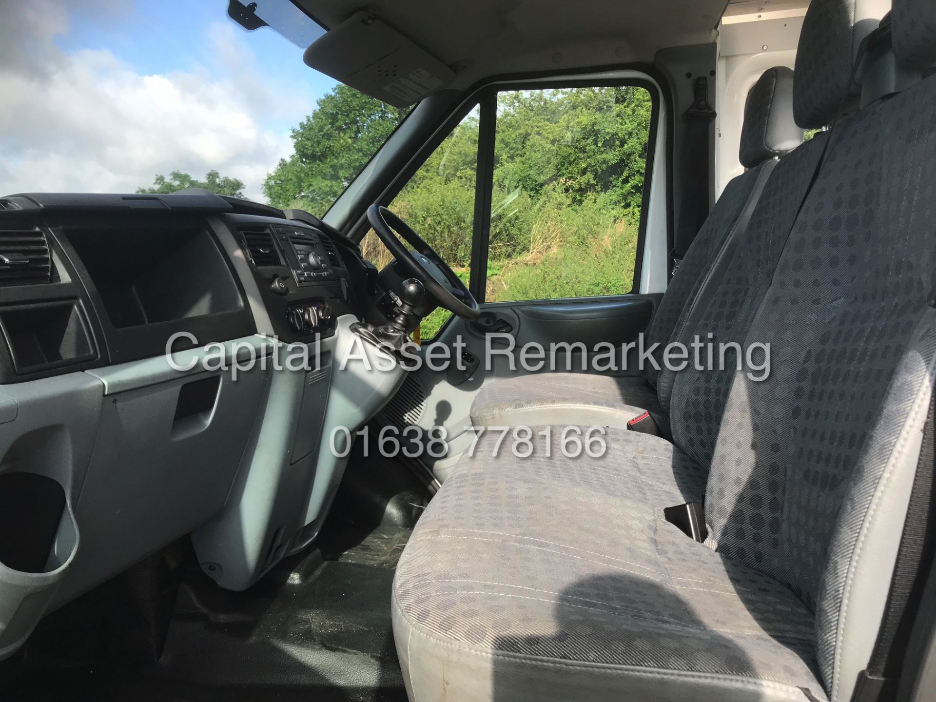 (ON SALE) FORD TRANSIT 2.4TDCI T350L (11 REG) 6 SEATER CREW/MESSING UNIT *1 OWNER* MESSING UNIT - Image 15 of 24