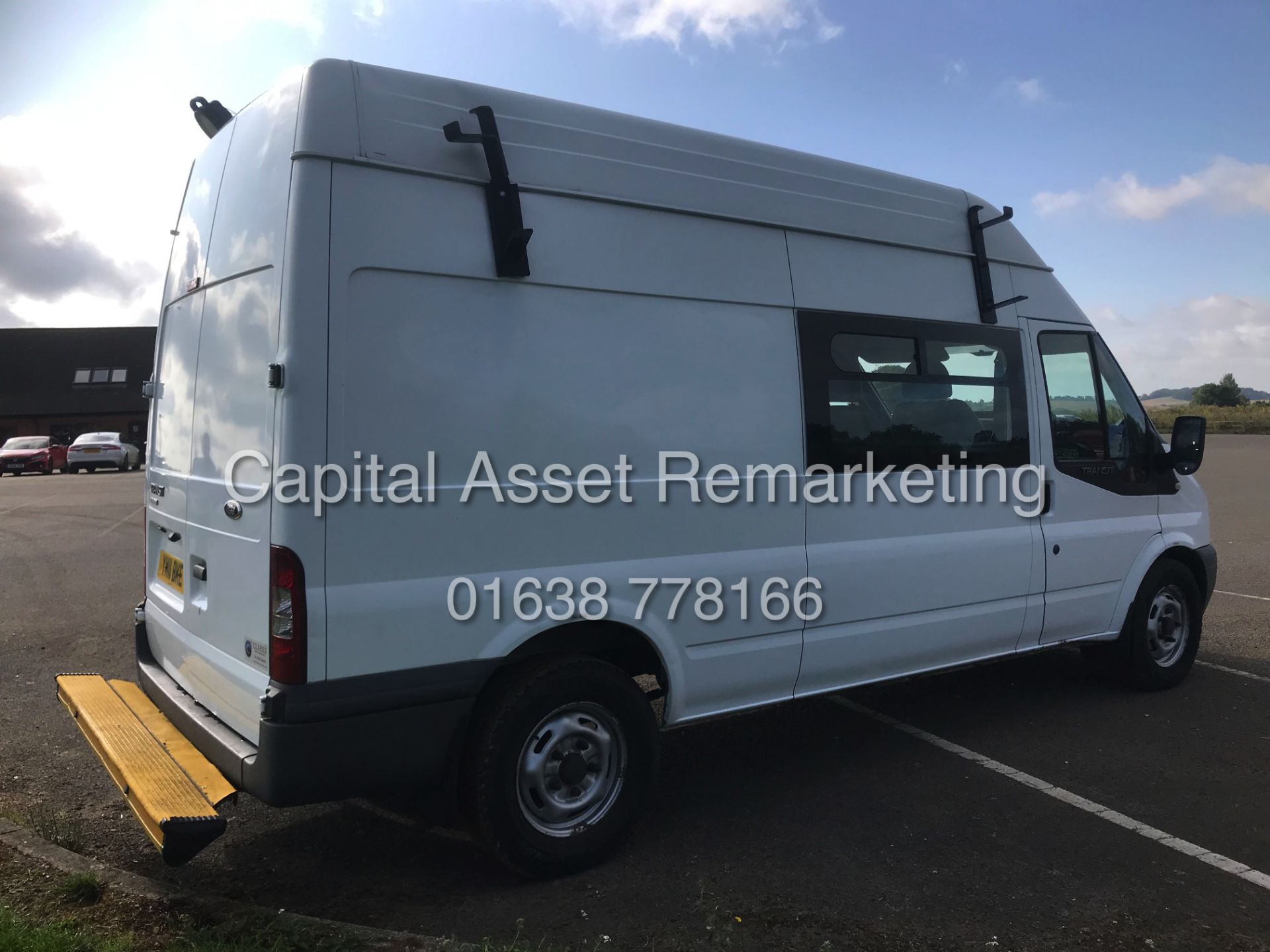 (ON SALE) FORD TRANSIT 2.4TDCI T350L (11 REG) 6 SEATER CREW/MESSING UNIT *1 OWNER* MESSING UNIT - Image 6 of 24