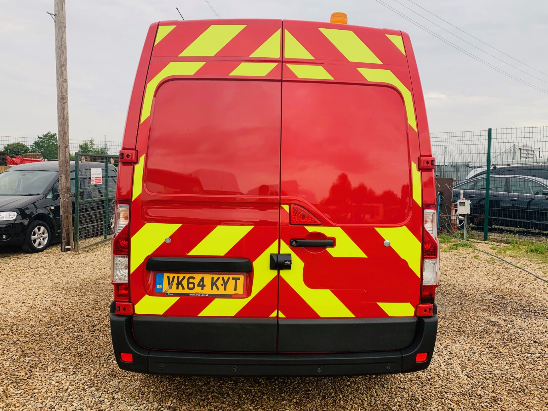 VAUXHALL MOVANO 2.3CDTI MEDIUM WHEEL BASE - 2015 REG - 1 KEEPER - AIR CON - LOW MILES - WOW!!! - Image 7 of 26