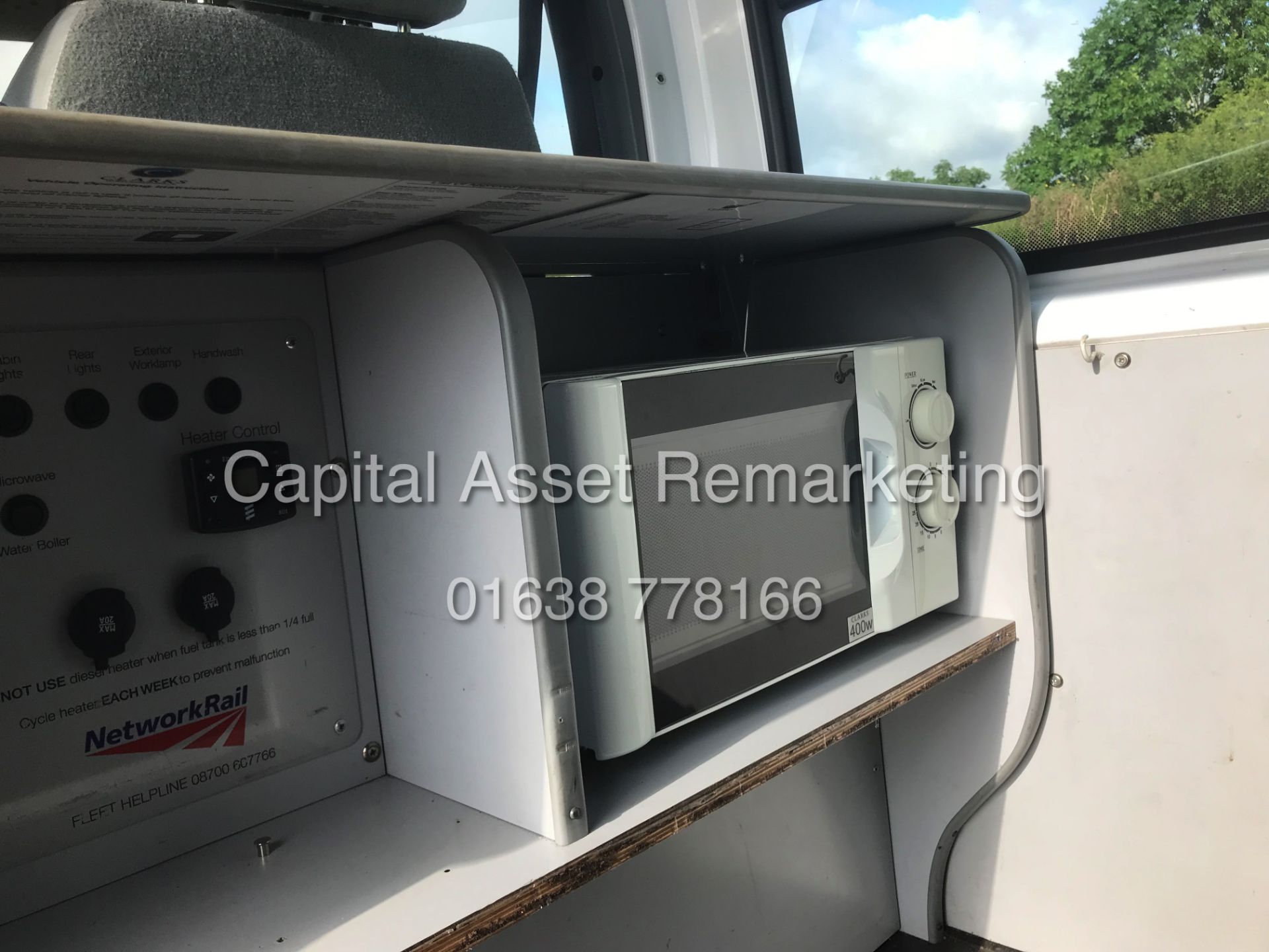 (ON SALE) FORD TRANSIT 2.4TDCI T350L (11 REG) 6 SEATER CREW/MESSING UNIT *1 OWNER* MESSING UNIT - Image 22 of 24