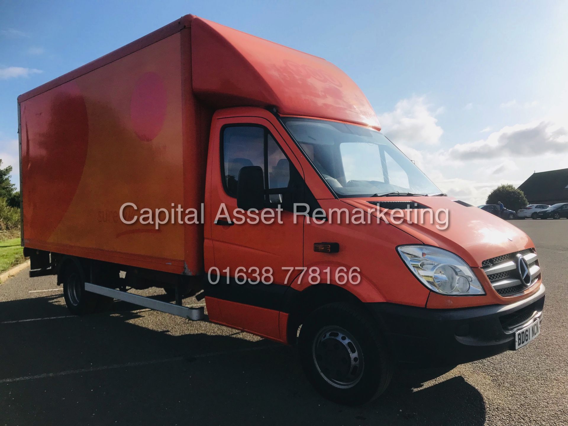 MERCEDES SPRINTER 513CDI "130BHP - 6 SPEED MANUAL" LWB TWIN WHEEL (2012 MODEL) 1 OWNER - 15FT LUTON - Image 4 of 17