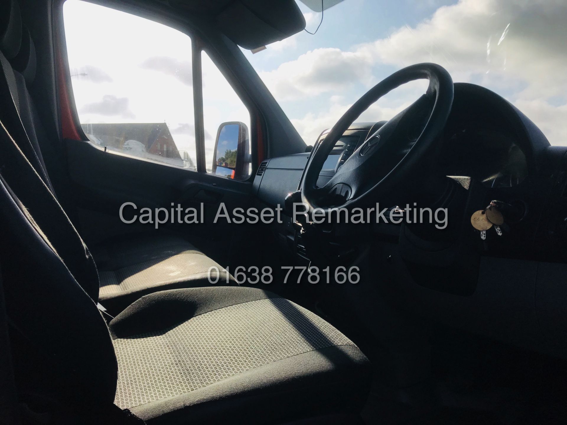 MERCEDES SPRINTER 513CDI "130BHP - 6 SPEED MANUAL" LWB TWIN WHEEL (2012 MODEL) 1 OWNER - 15FT LUTON - Image 12 of 17