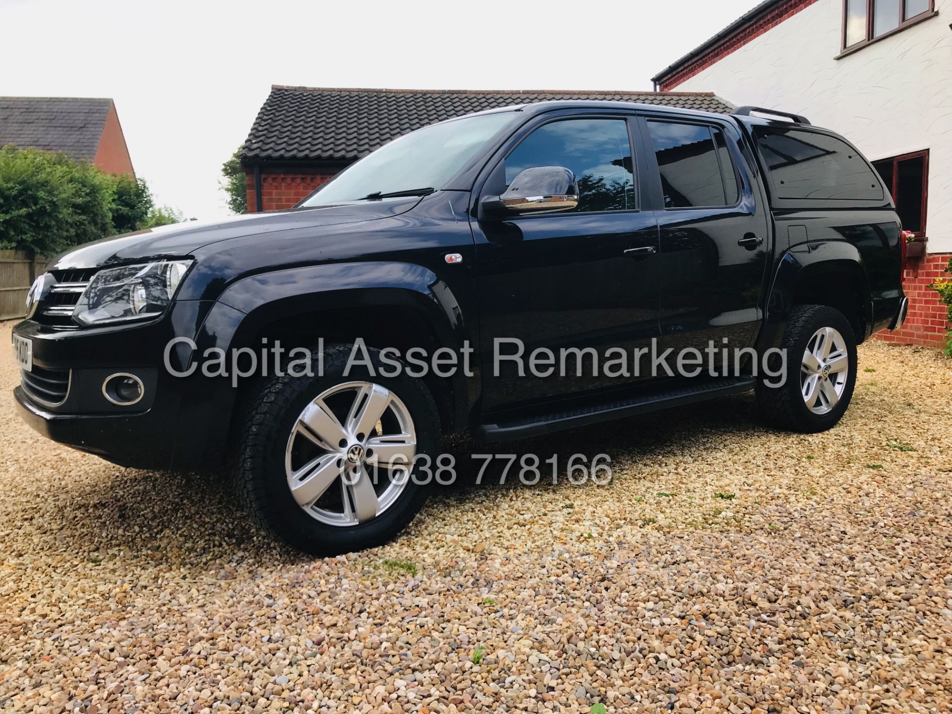 On Sale VOLKSWAGEN AMAROK 2.0TDI DSG "HIGHLINE - BLACK EDITION" D/C 4MOTION (15 REG) LEATHER - NAV