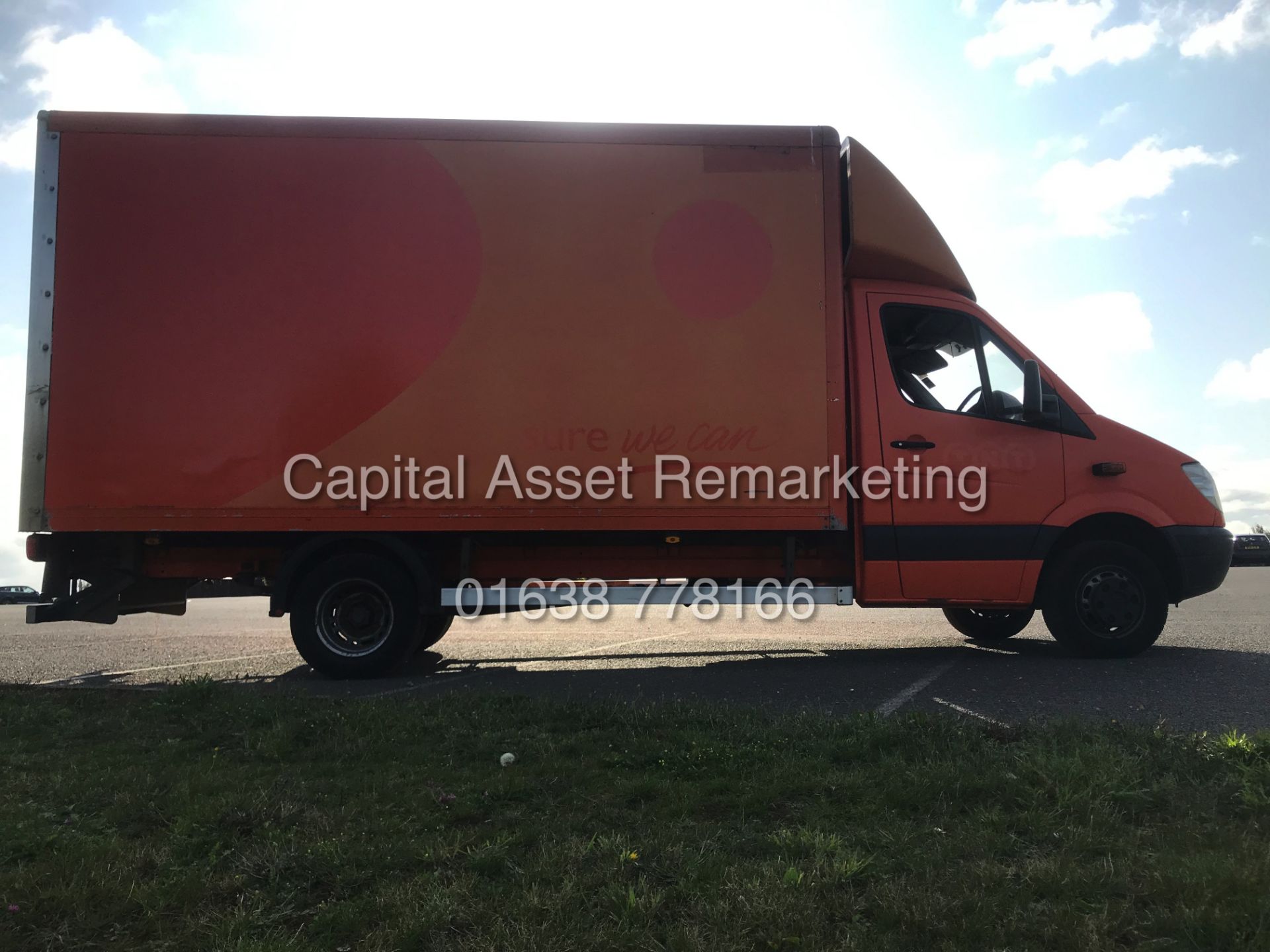 MERCEDES SPRINTER 513CDI "130BHP - 6 SPEED MANUAL" LWB TWIN WHEELS (2012 MODEL) 1 OWNER - 15FT LUTON - Image 8 of 18