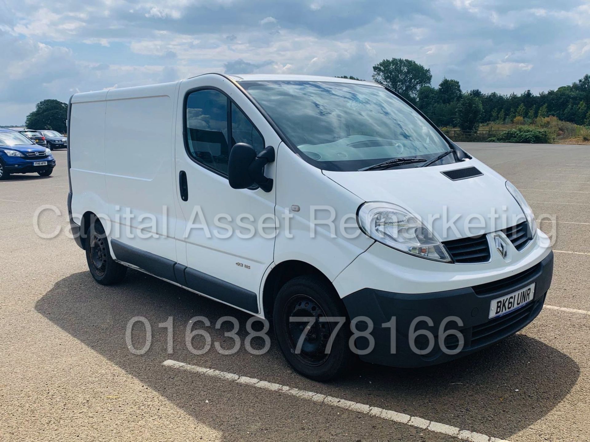 RENAULT TRAFIC SL27 DCI 115 *SWB - PANEL VAN* (2012 MODEL) '2.0 DCI - 115 BHP - 6 SPEED' **SAT NAV** - Image 9 of 24