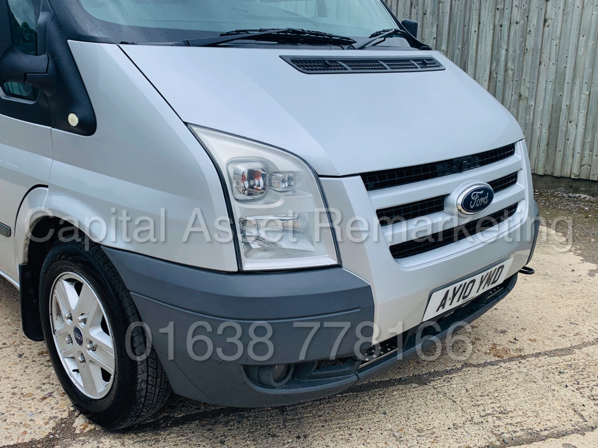 FORD TRANSIT 'TOURNEO - 9 SEATER BUS' *LIMITED* (2010) '2.2 TDCI - 115 BHP - 6 SPEED' **AIR CON** - Image 11 of 43