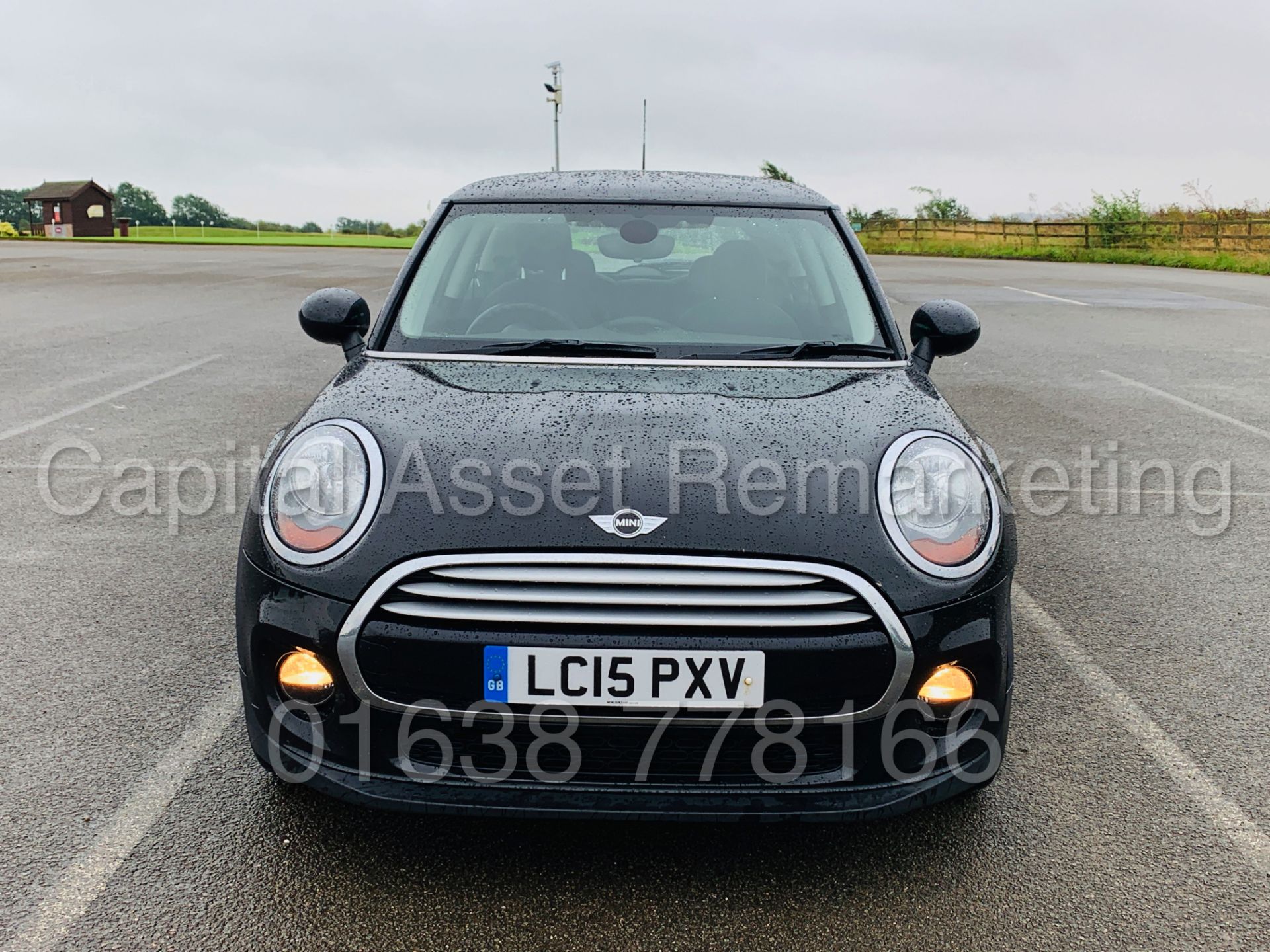 MINI COOPER D *3 DOOR HATCHBACK* (2015 - NEW MODEL) '1.5 DIESEL - 115 BHP - 6 SPEED' *KEYLESS START* - Image 3 of 41