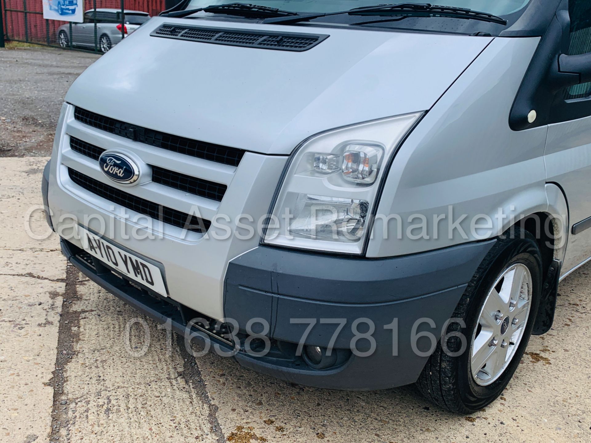 FORD TRANSIT 'TOURNEO - 9 SEATER BUS' *LIMITED* (2010) '2.2 TDCI - 115 BHP - 6 SPEED' **AIR CON** - Image 13 of 43