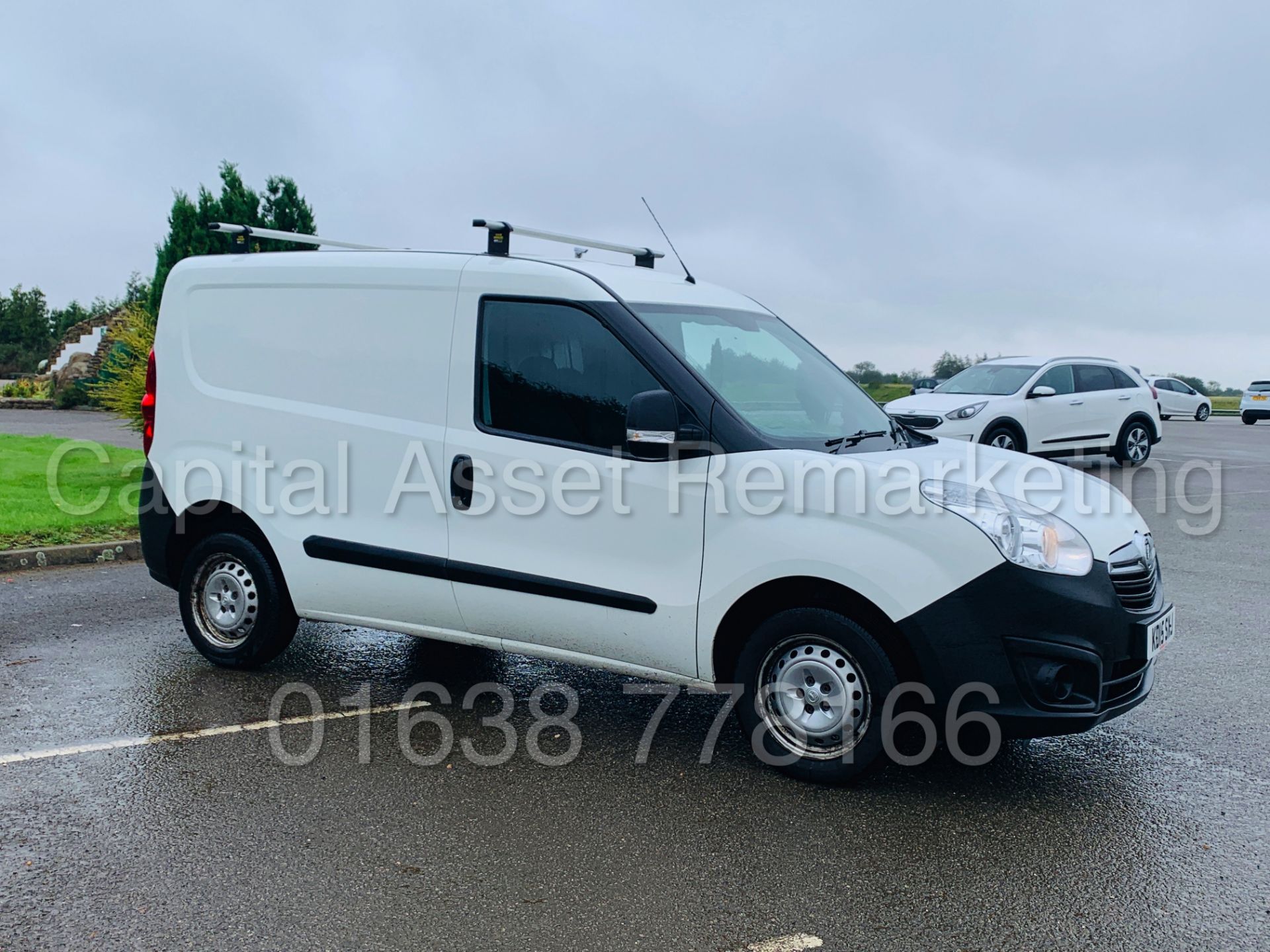 VAUXHALL COMBO 2000 *SWB - PANEL VAN* (2015 - NEW MODEL) 'CDTI - 90 BHP - 5 SPEED' (1 OWNER) - Image 9 of 30