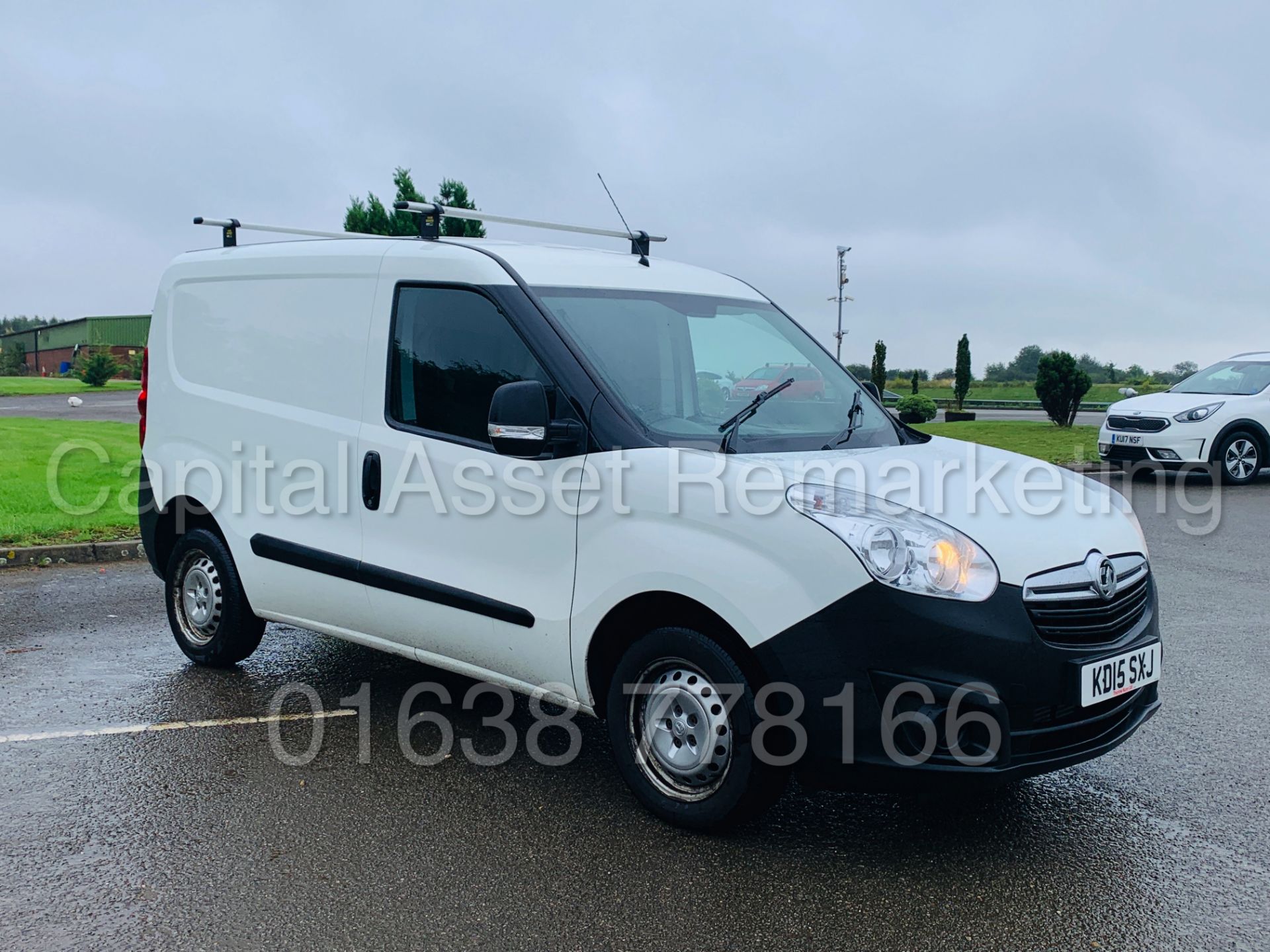 VAUXHALL COMBO 2000 *SWB - PANEL VAN* (2015 - NEW MODEL) 'CDTI - 90 BHP - 5 SPEED' (1 OWNER) - Image 10 of 30