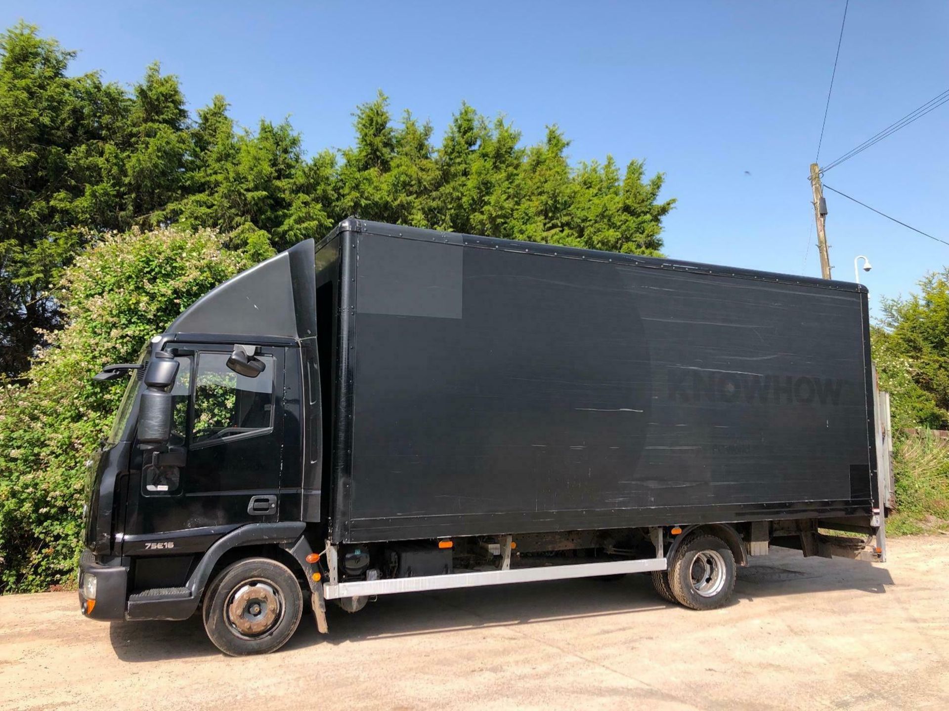 On Sale IVECO CARGO 75E16 EURO 6 COMPLIANT 20 FOOT BOX VAN WITH ELECTRIC TAIL LIFT - 2015 MODEL