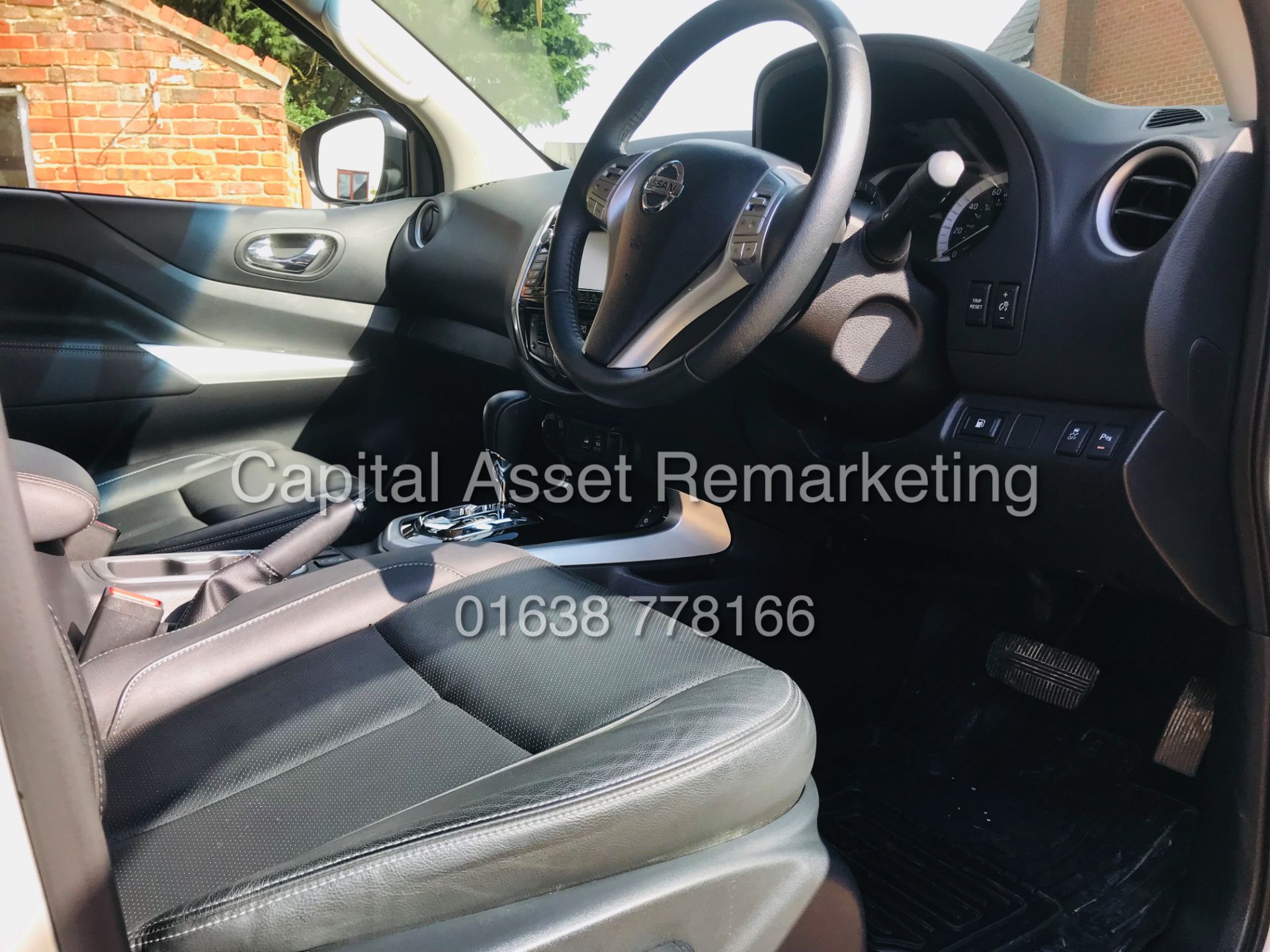 (ON SALE) NISSAN NAVARA "TEKNA" 2.3DCI AUTO (2018 MODEL) 1 OWNER *FULLY LOADED* SAT NAV - LEATHER - Image 16 of 33