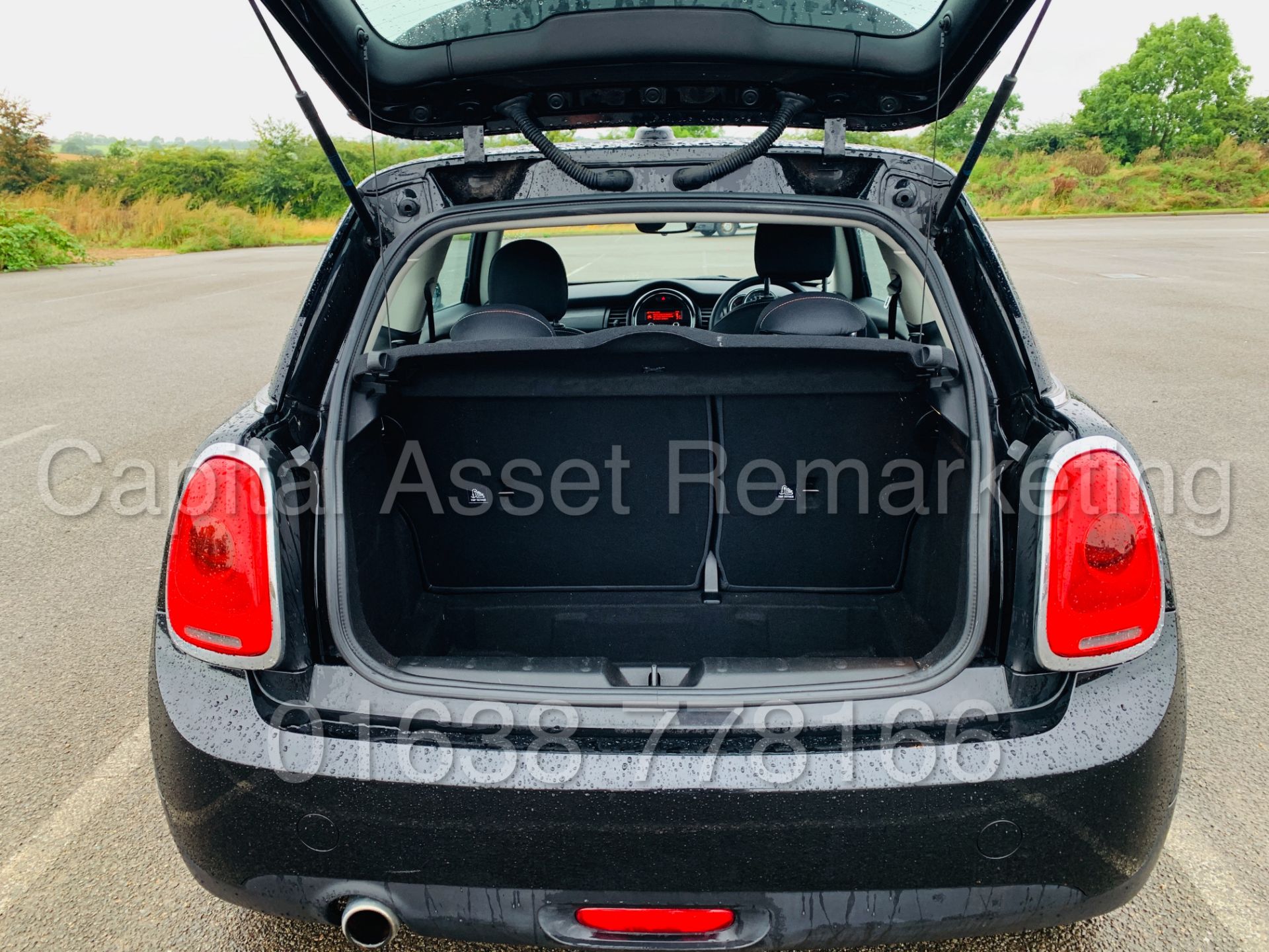 MINI COOPER D *3 DOOR HATCHBACK* (2015 - NEW MODEL) '1.5 DIESEL - 115 BHP - 6 SPEED' *KEYLESS START* - Bild 24 aus 41