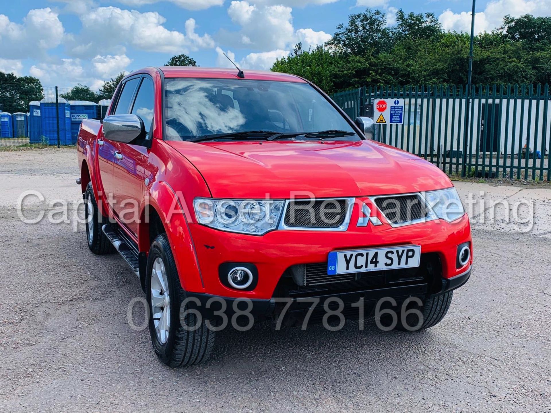 MITSUBISHI L200 *BARBARIAN EDITION* D/CAB PICK-UP (2014) '2.5 DIESEL - 178 BHP ' **MASSIVE SPEC** - Image 3 of 46