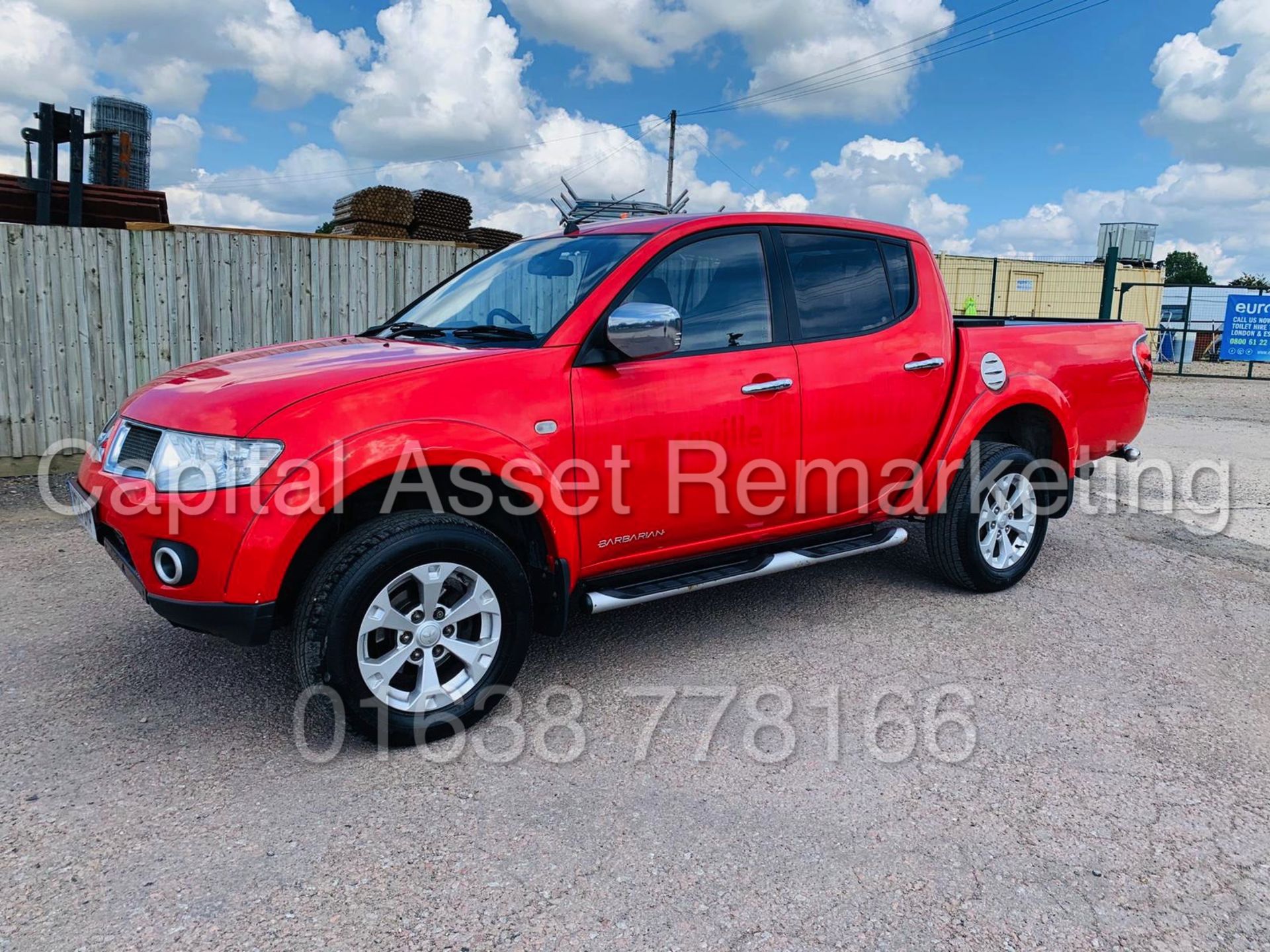 MITSUBISHI L200 *BARBARIAN EDITION* D/CAB PICK-UP (2014) '2.5 DIESEL - 178 BHP ' **MASSIVE SPEC** - Image 8 of 46