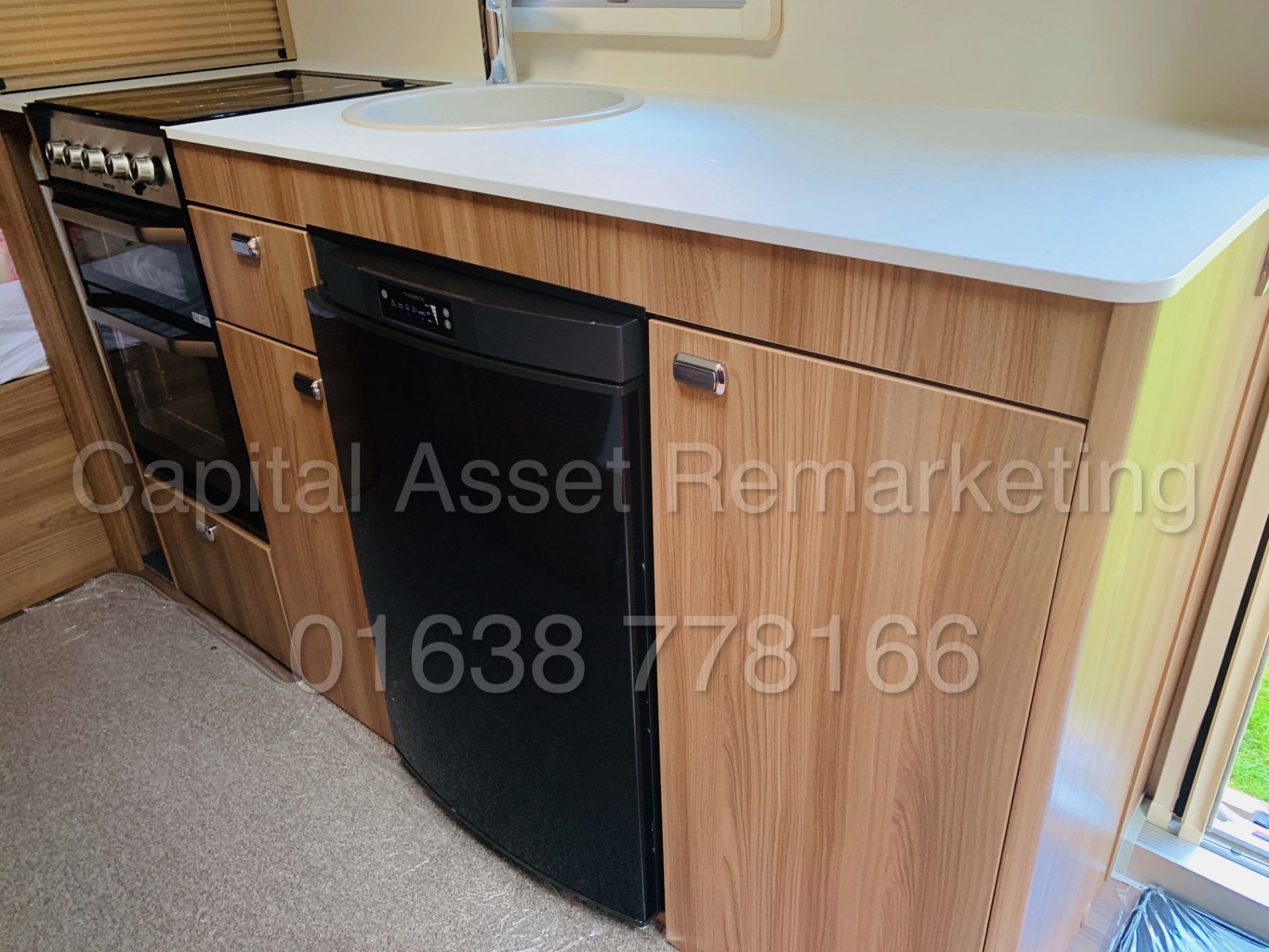 (On Sale) SWIFT AVENTURA Q6FB *6 BERTH LUXURY TOURING CARAVAN* 'DIAMOND PACKAGE - END BEDROOM' LOOK! - Image 26 of 37