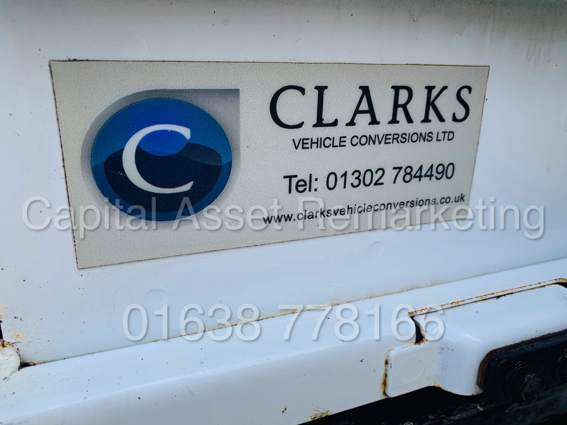 (On Sale) FORD TRANSIT T350L *LWB - MESSING UNIT / CREW VAN* (2011) '2.4 TDCI - 6 SPEED' *LOW MILES* - Image 15 of 41