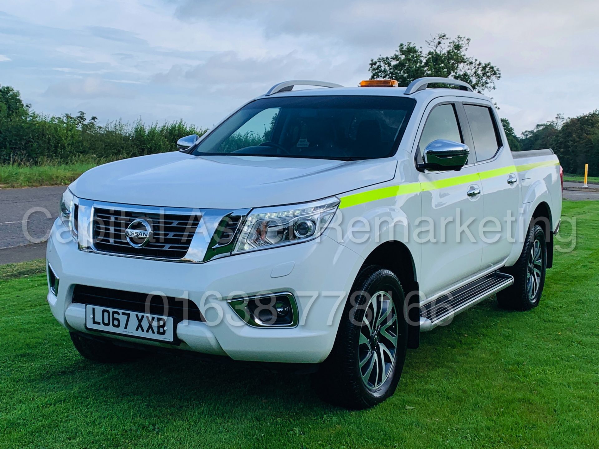(On Sale) NISSAN NAVARA *TEKNA EDITION* DOUBLE CAB PICK-UP (67 REG) '2.3 DCI - 6 SPEED' (1 OWNER) - Image 5 of 58
