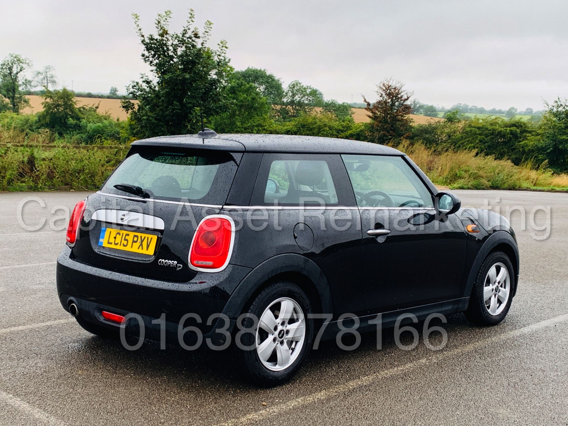 (On Sale) MINI COOPER D *3 DOOR HATCHBACK* (2015) '1.5 DIESEL - 115 BHP - 6 SPEED' *KEYLESS START* - Image 11 of 41