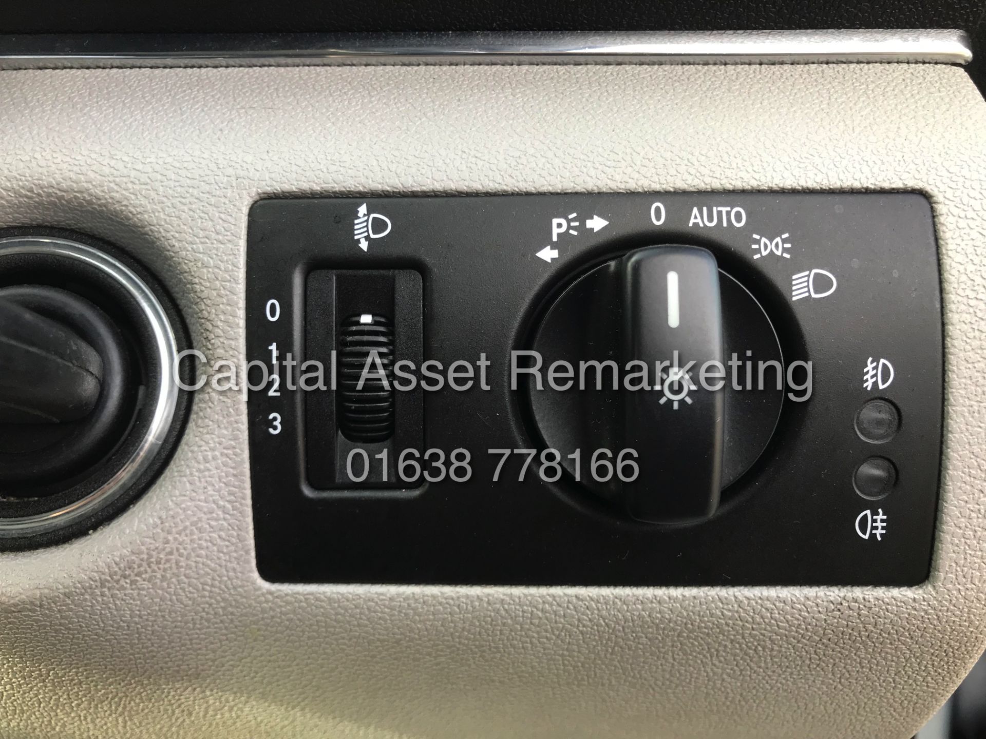 (ON SALE) MERCEDES B180cdi "SPORT" (11 REG) - LEATHER - AIR CON - HUGE SPEC - NO VAT !!! - Image 17 of 20