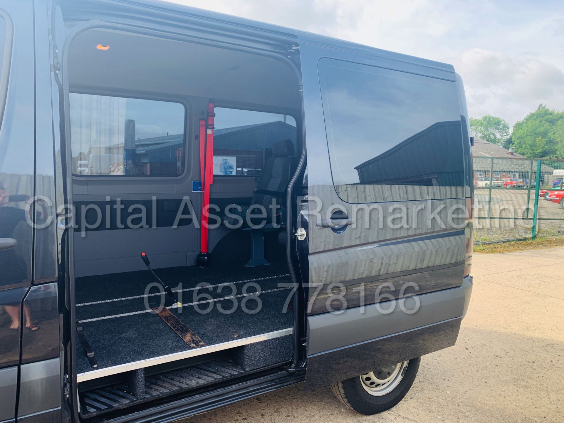 (ON SALE) MERCEDES-BENZ SPRINTER 210 CDI *WHEEL CHAIR ACCESSIBLE - DISABILITY VEHICLE* (2013 MODEL) - Image 19 of 45