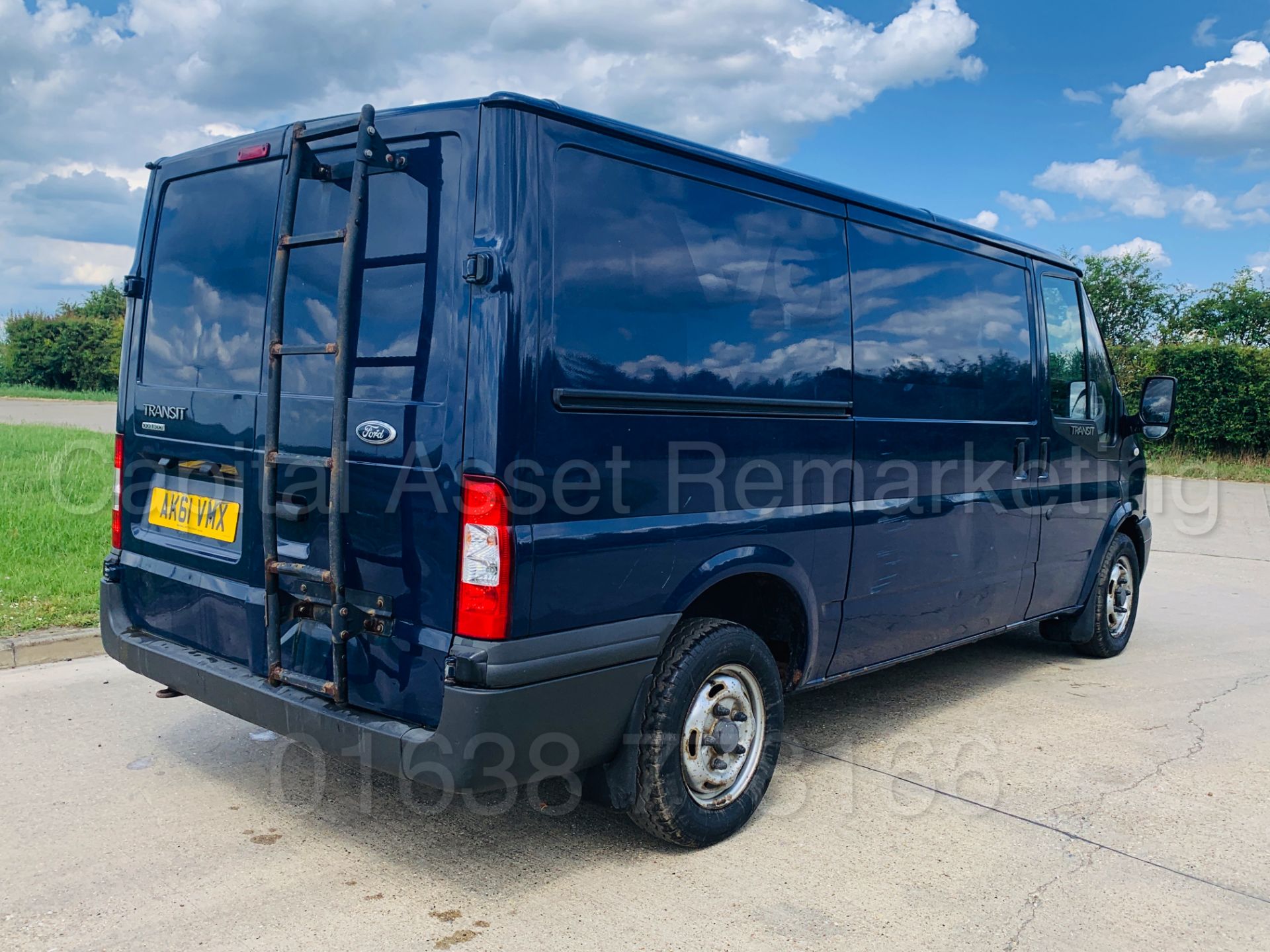 (On Sale) FORD TRANSIT 100 T300 FWD *LCV - PANEL VAN* (61 REG) '2.2 TDCI - 100 BHP - 6 SPEED' - Image 9 of 32