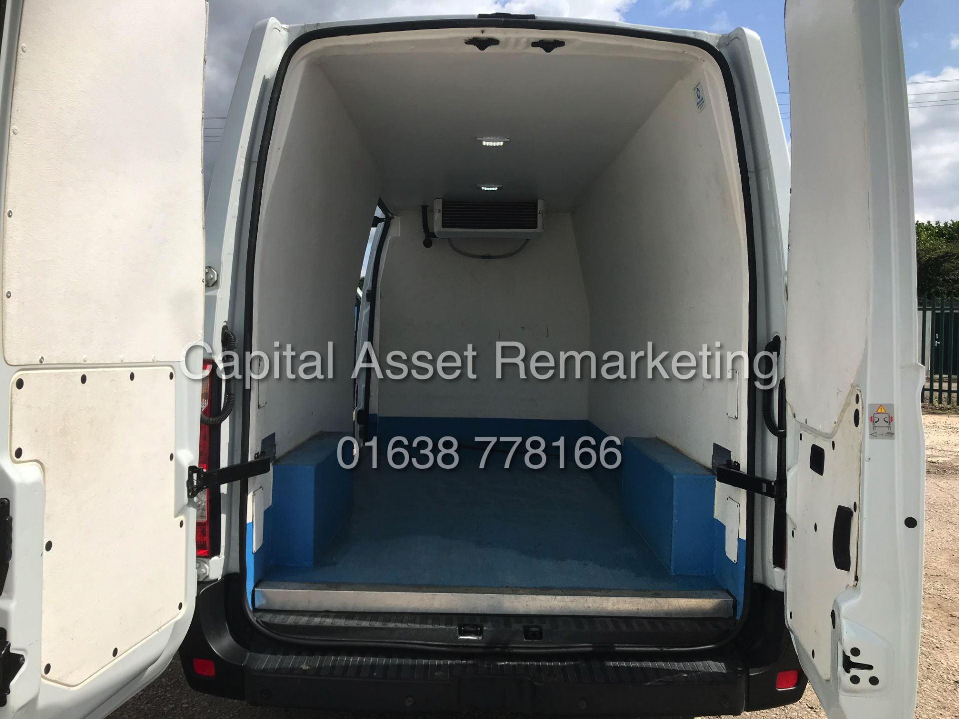 NISSAN NV400 / RENAULT MASTER 2.3DCI LWB FRIDGE / FREEZER VAN (17 REG) AIR CON - ELEC PACK - CRUISE - Image 23 of 24