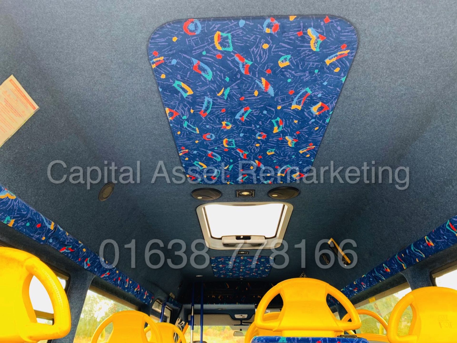 VOLKSWAGEN LT 46 *LWB - 17 SEATER MINI-BUS* (2007 MODEL) '2.8 TDI - 158 BHP' *COACH CONVERSION* - Image 18 of 30