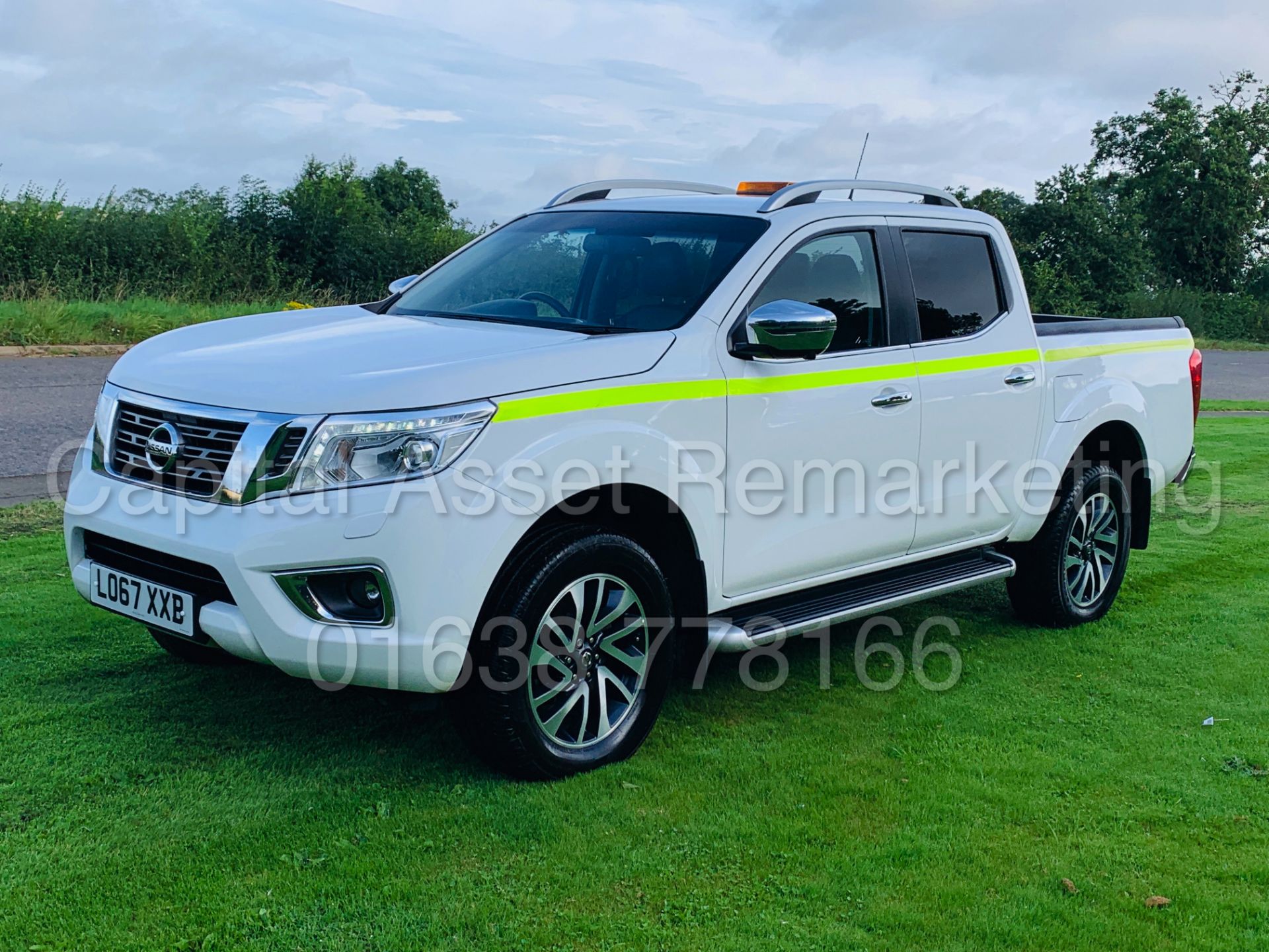 (On Sale) NISSAN NAVARA *TEKNA EDITION* DOUBLE CAB PICK-UP (67 REG) '2.3 DCI - 6 SPEED' (1 OWNER) - Image 7 of 58