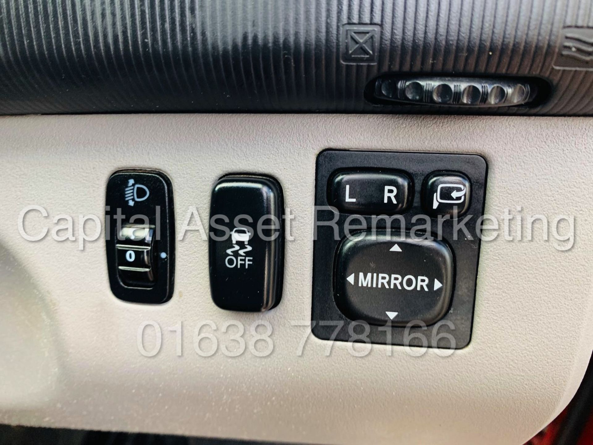 (On Sale) MITSUBISHI L200 *BARBARIAN* D/CAB PICK-UP (2014) '2.5 DIESEL - 178 BHP ' **MASSIVE SPEC** - Image 33 of 46