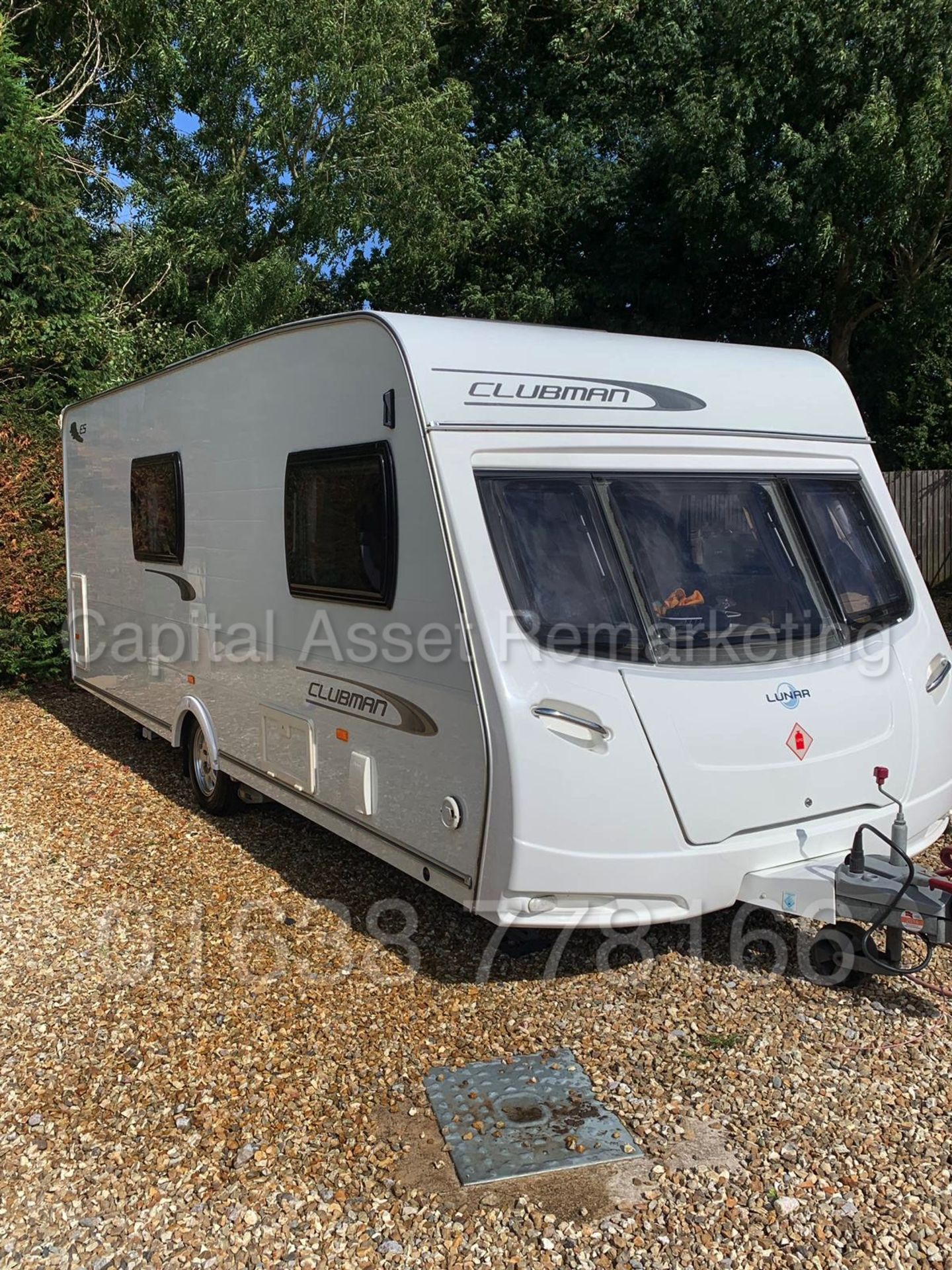 LUNAR CLUBMAN *ES EDITION* 4 BERTH TOURING CARAVAN (2011) *MOTOR MOVER - ALDE HEATING* (HUGE SPEC)