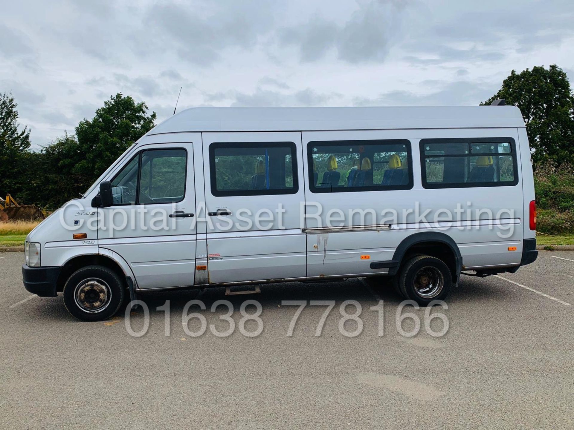 VOLKSWAGEN LT 46 *LWB - 17 SEATER MINI-BUS* (2007 MODEL) '2.8 TDI - 158 BHP' *COACH CONVERSION* - Image 8 of 30