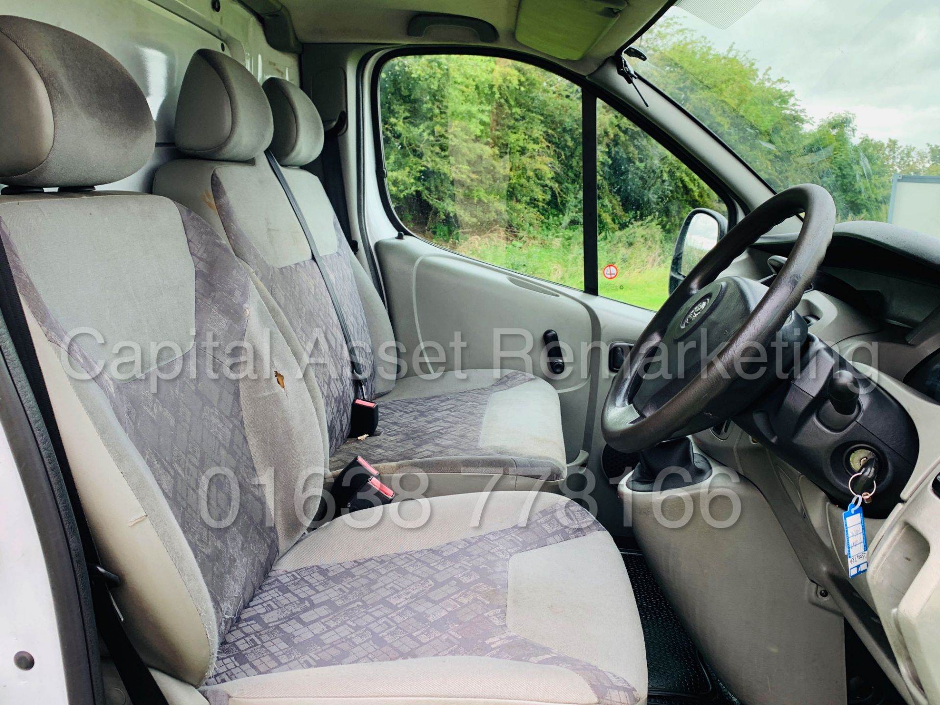 (On Sale) VAUXHALL VIVARO 2900 *SWB -PANEL VAN* (2006) '1.9 DIESEL' **39,000 MILES ONLY** (FULL MOT) - Image 24 of 33