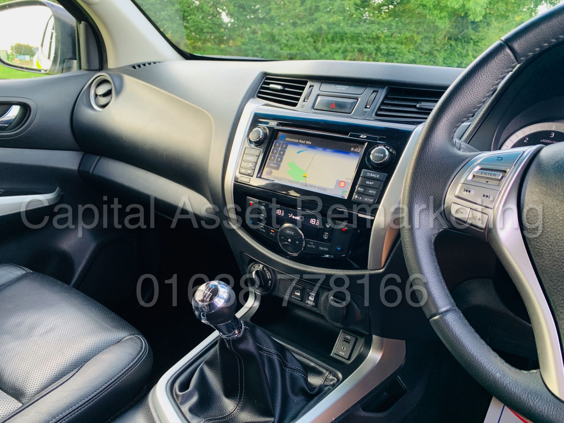 (On Sale) NISSAN NAVARA *TEKNA EDITION* DOUBLE CAB PICK-UP (67 REG) '2.3 DCI - 6 SPEED' (1 OWNER) - Image 46 of 58