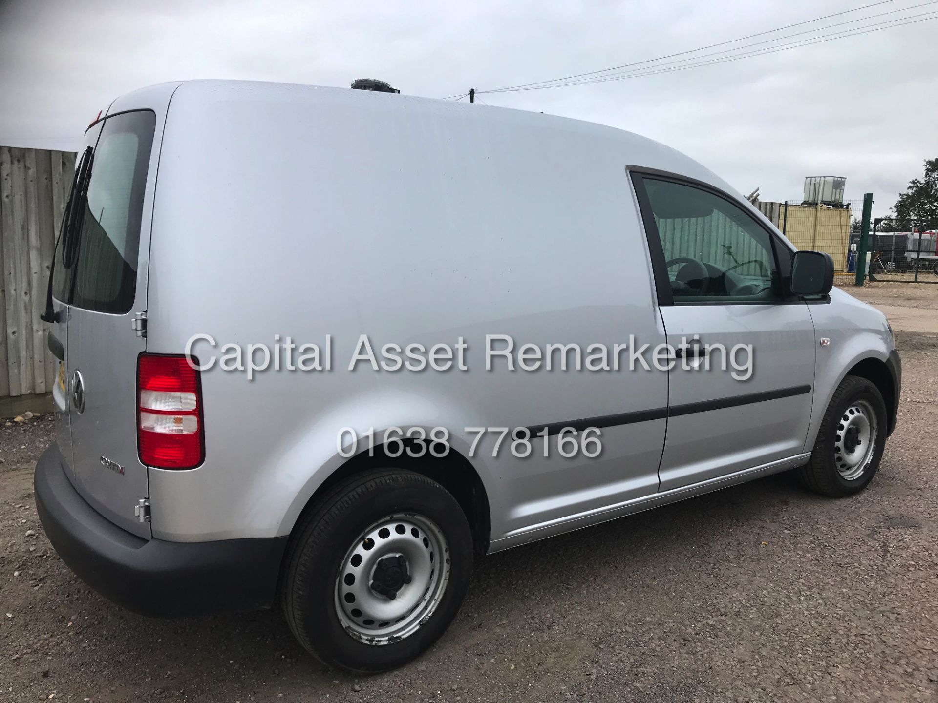 VOLKSWAGEN CADDY C20 1.6TDI (15 REG) *AIR CON* ELEC PACK - SILVER - SIDE LOADING DOOR - Image 10 of 18