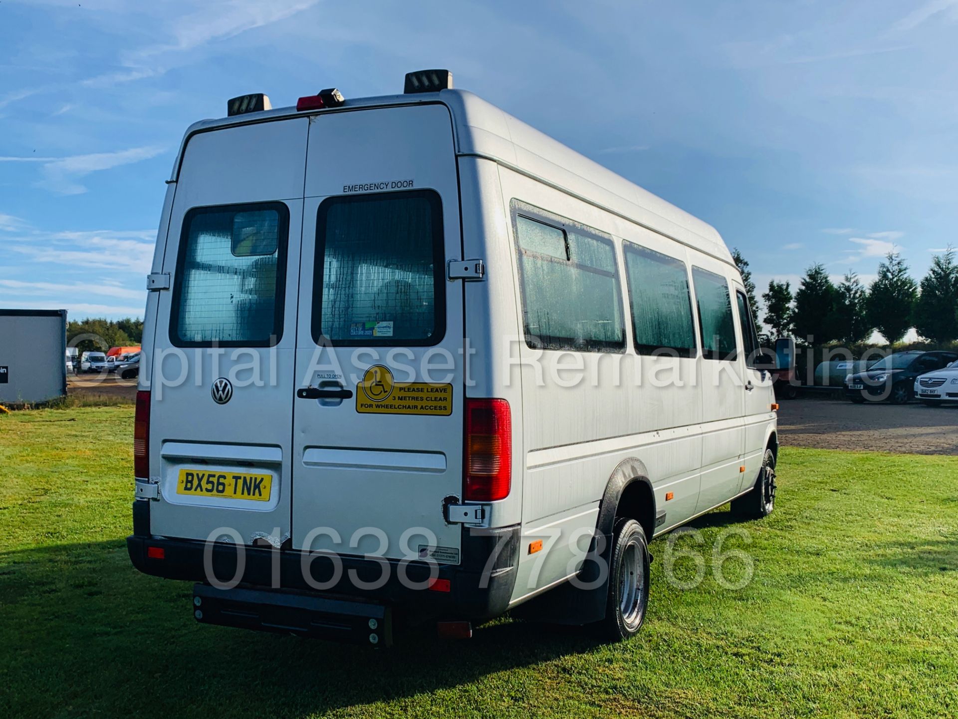 VOLKSWAGEN LT 46 *LWB - 16 SEATER MINI-BUS* (2007 MODEL) '2.8 TDI - 158 BHP' *COACH CONVERSION* - Image 8 of 52