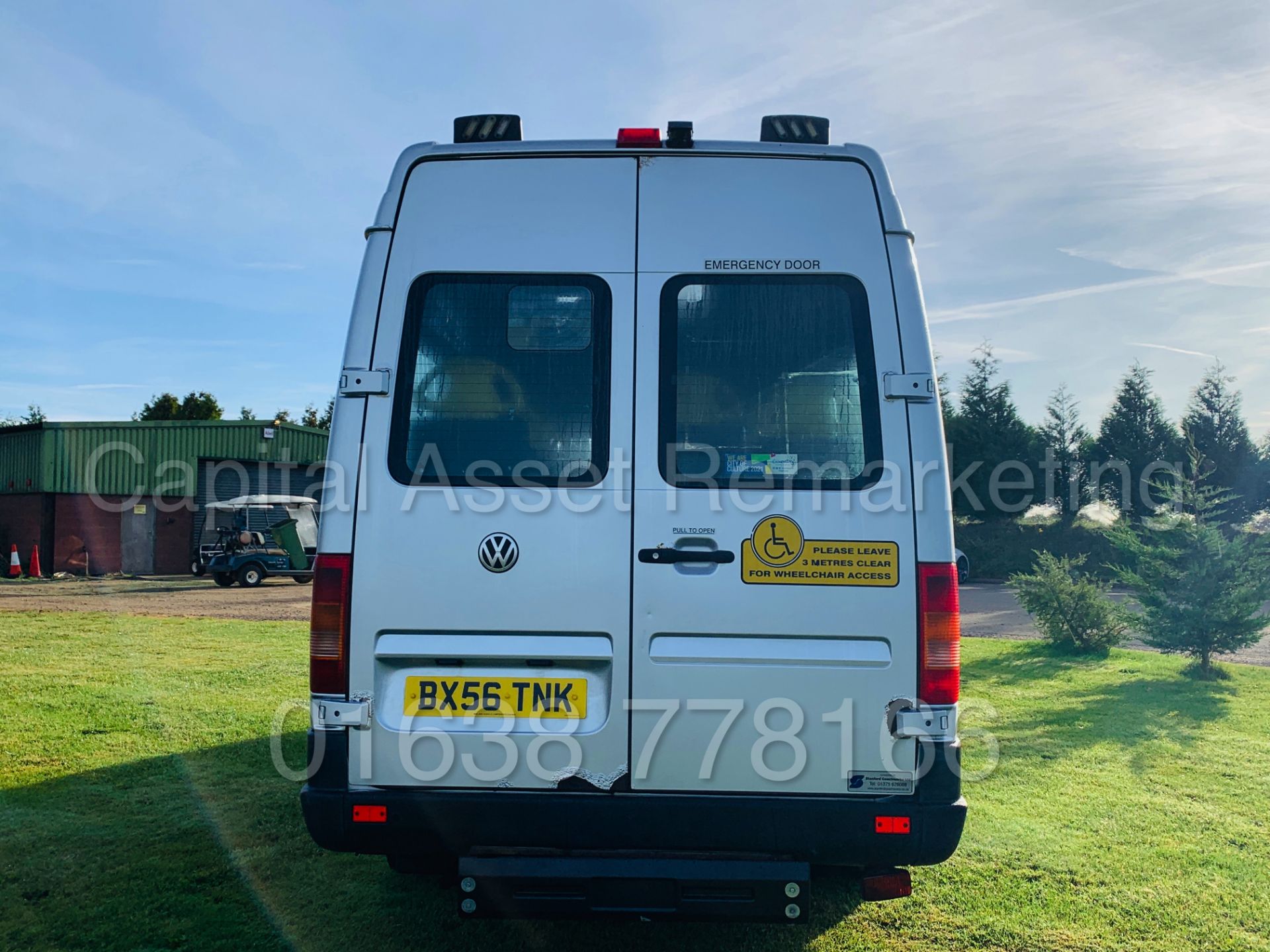 VOLKSWAGEN LT 46 *LWB - 16 SEATER MINI-BUS* (2007 MODEL) '2.8 TDI - 158 BHP' *COACH CONVERSION* - Image 7 of 52