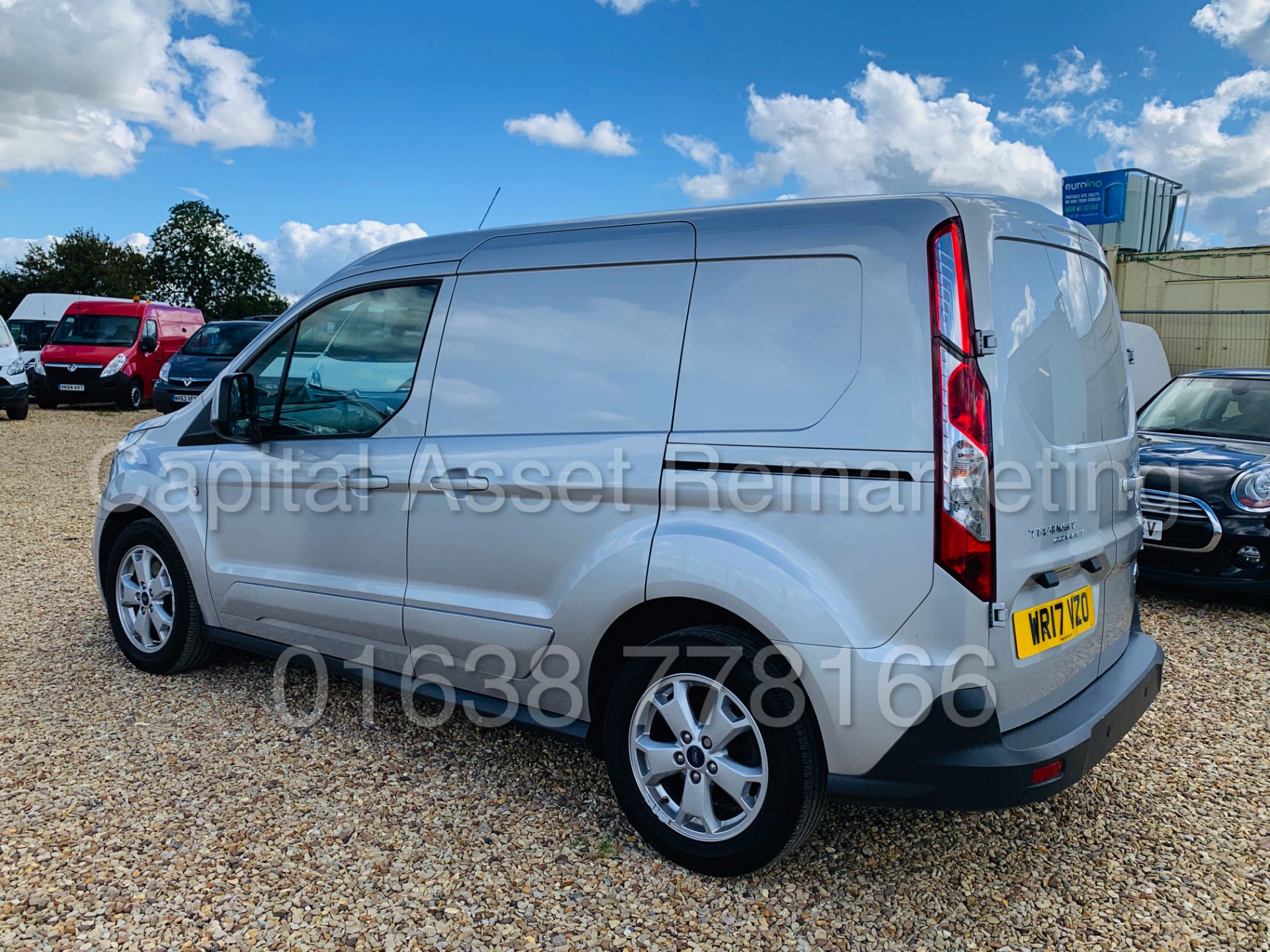 FORD TRANSIT CONNECT *LIMITED EDITION* SWB PANEL VAN (2017) '1.5 TDCI- 120 BHP - 6 SPEED' *TOP SPEC* - Image 7 of 44