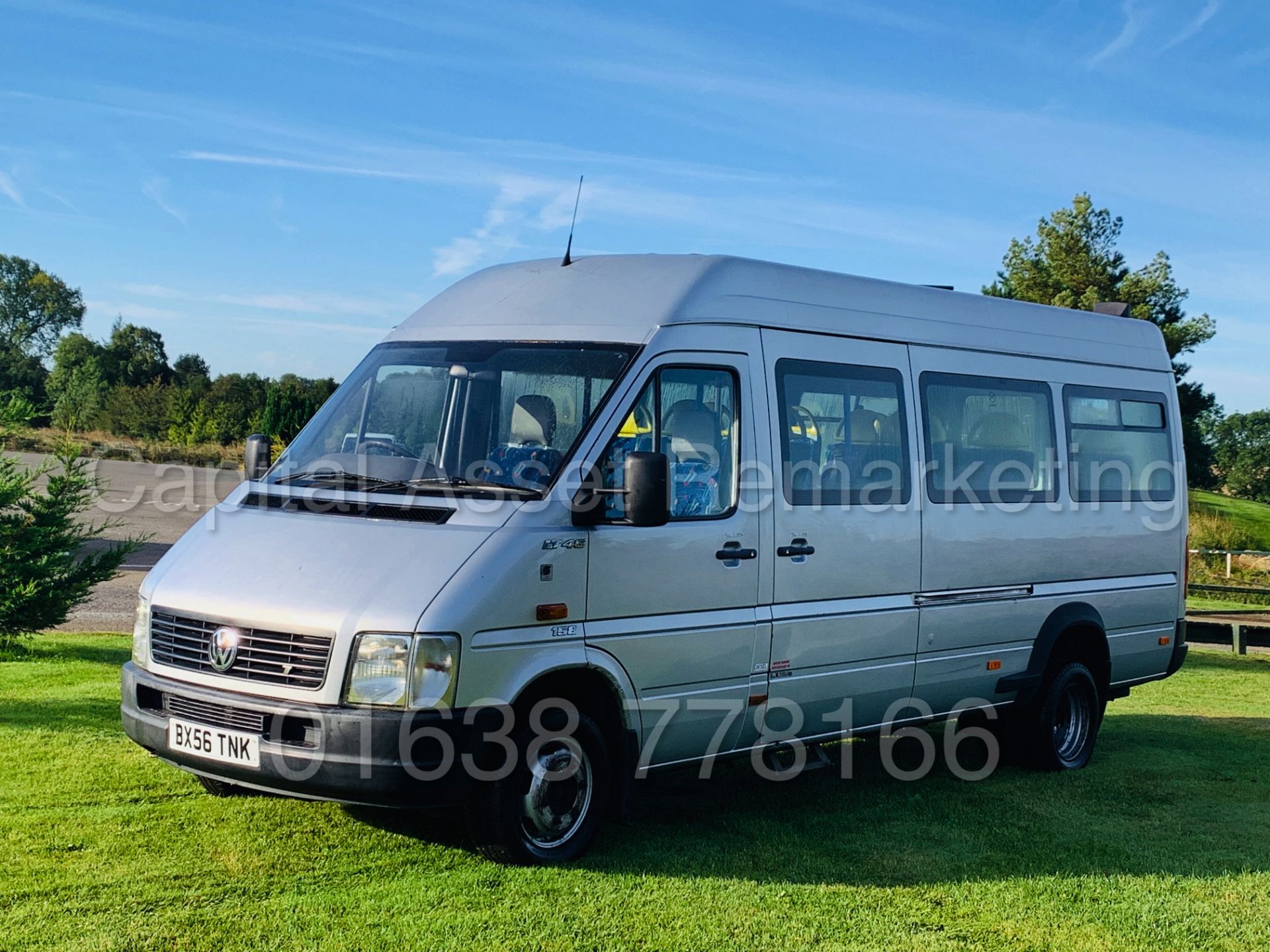 VOLKSWAGEN LT 46 *LWB - 16 SEATER MINI-BUS* (2007 MODEL) '2.8 TDI - 158 BHP' *COACH CONVERSION* - Image 4 of 52