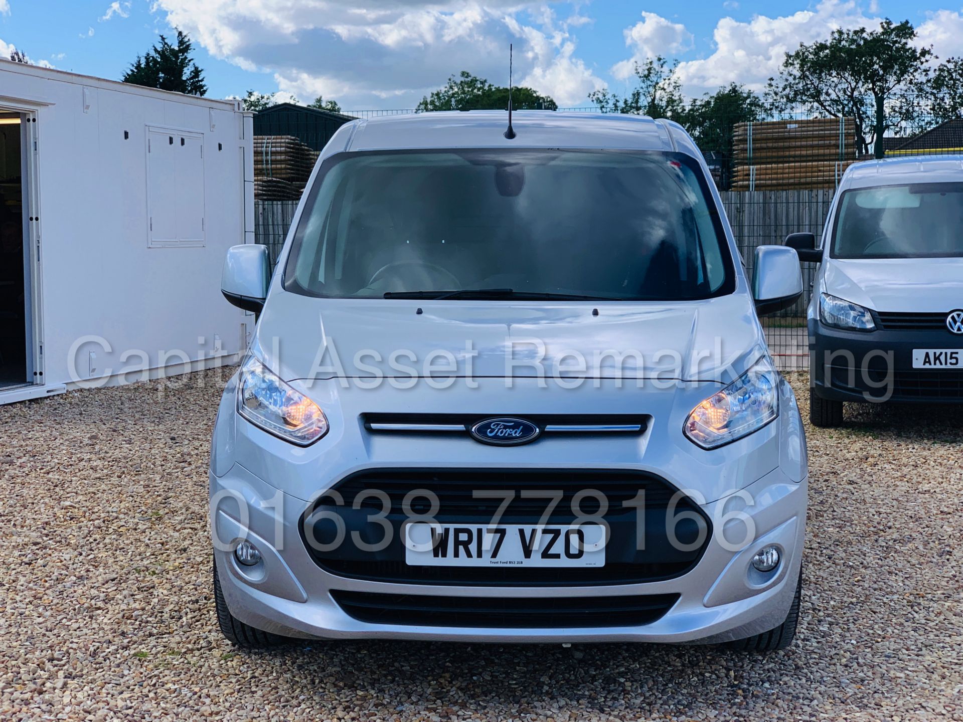 FORD TRANSIT CONNECT *LIMITED EDITION* SWB PANEL VAN (2017) '1.5 TDCI- 120 BHP - 6 SPEED' *TOP SPEC* - Image 3 of 44