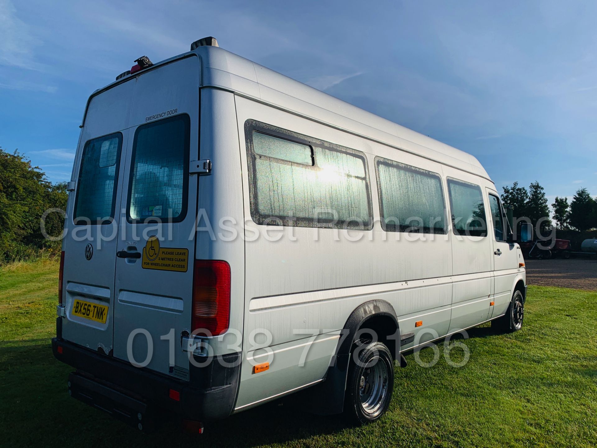 VOLKSWAGEN LT 46 *LWB - 16 SEATER MINI-BUS* (2007 MODEL) '2.8 TDI - 158 BHP' *COACH CONVERSION* - Image 9 of 52