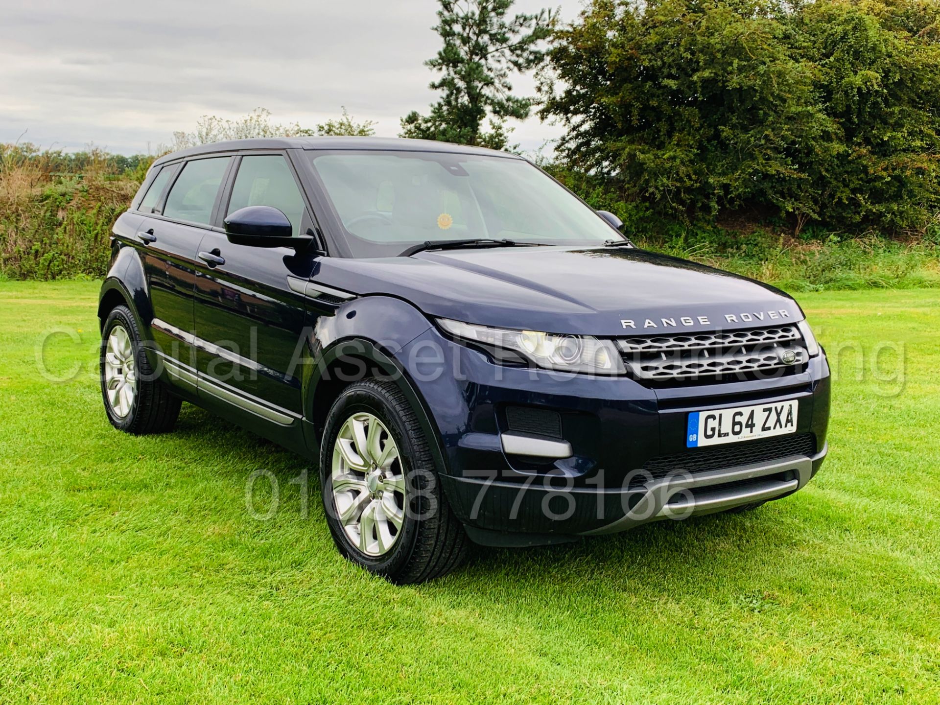 (ON SALE) RANGE ROVER EVOQUE *PURE EDITION* 5 DOOR SUV (2015) '2.2 DIESEL - 150 BHP' **HUGE SPEC** - Image 3 of 54