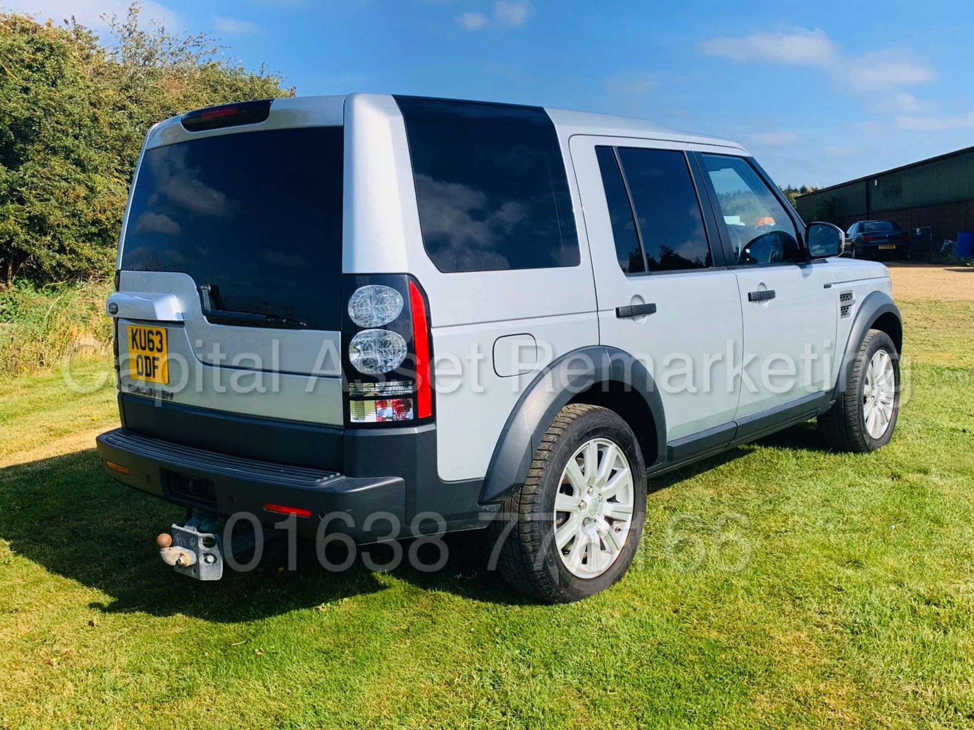 LAND ROVER DISCOVERY *XS EDITION* (2014) '3.0 SDV6 - 255 BHP - 8 SPEED AUTO' *LEATHER & SAT NAV* - Image 10 of 50