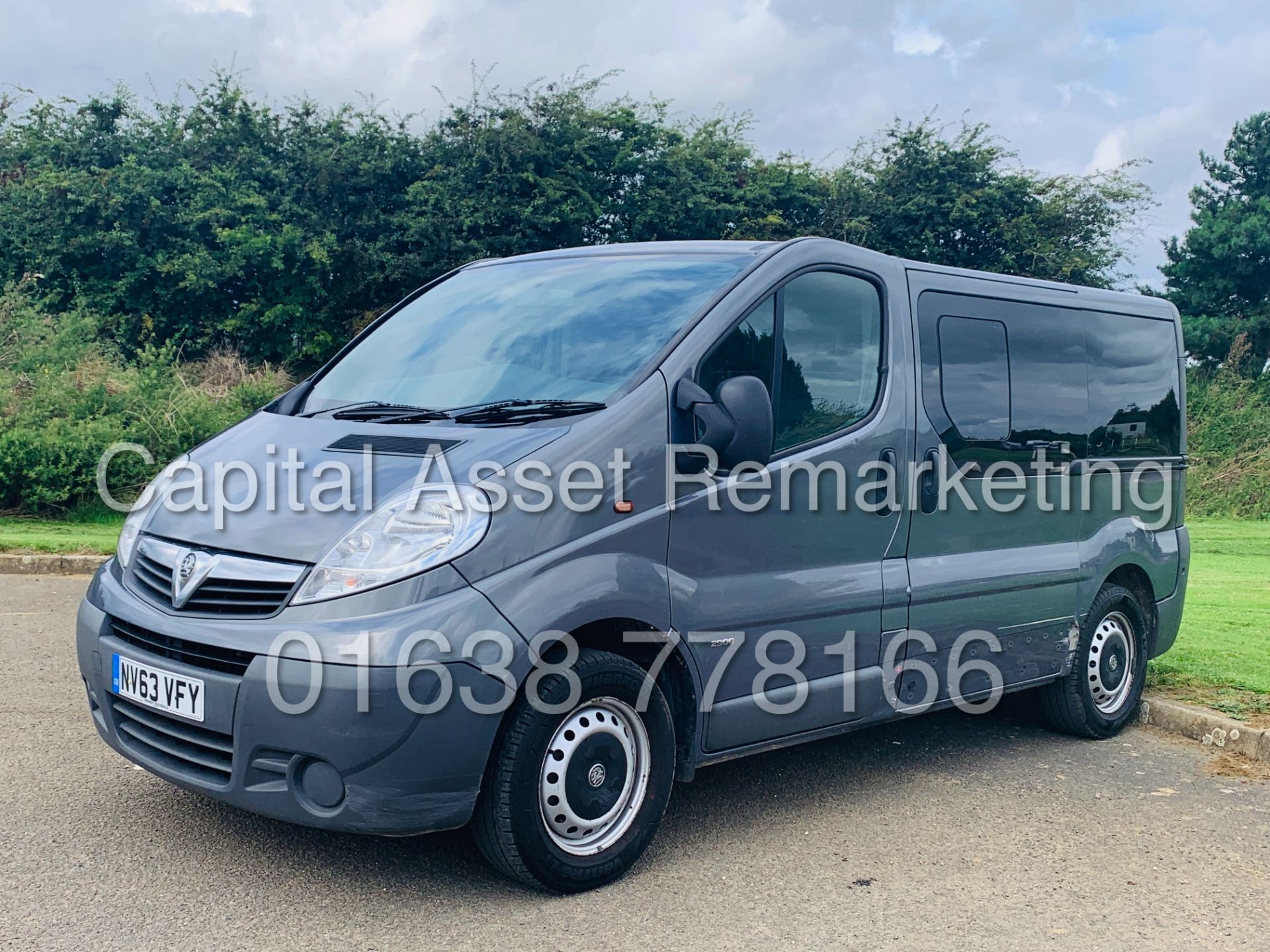 VAUXHALL VIVARO *SWB - 5 SEATER / WHEEL CHAIR ACCESS VEHICLE* (2014) '2.0 CDTI - 6 SPEED' - Image 7 of 41