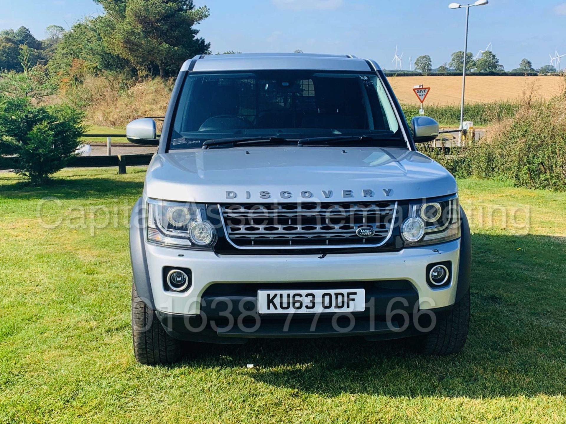 LAND ROVER DISCOVERY *XS EDITION* (2014) '3.0 SDV6 - 255 BHP - 8 SPEED AUTO' *LEATHER & SAT NAV* - Image 17 of 50