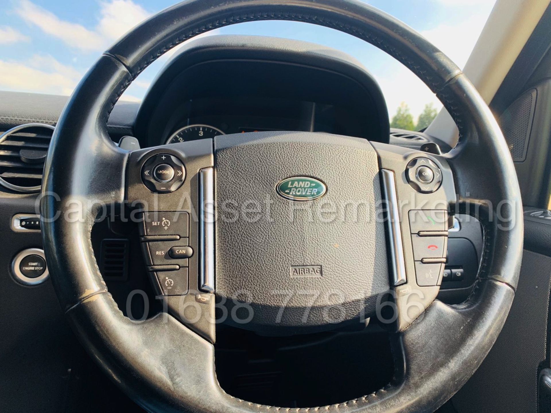 LAND ROVER DISCOVERY *XS EDITION* (2014) '3.0 SDV6 - 255 BHP - 8 SPEED AUTO' *LEATHER & SAT NAV* - Image 47 of 50